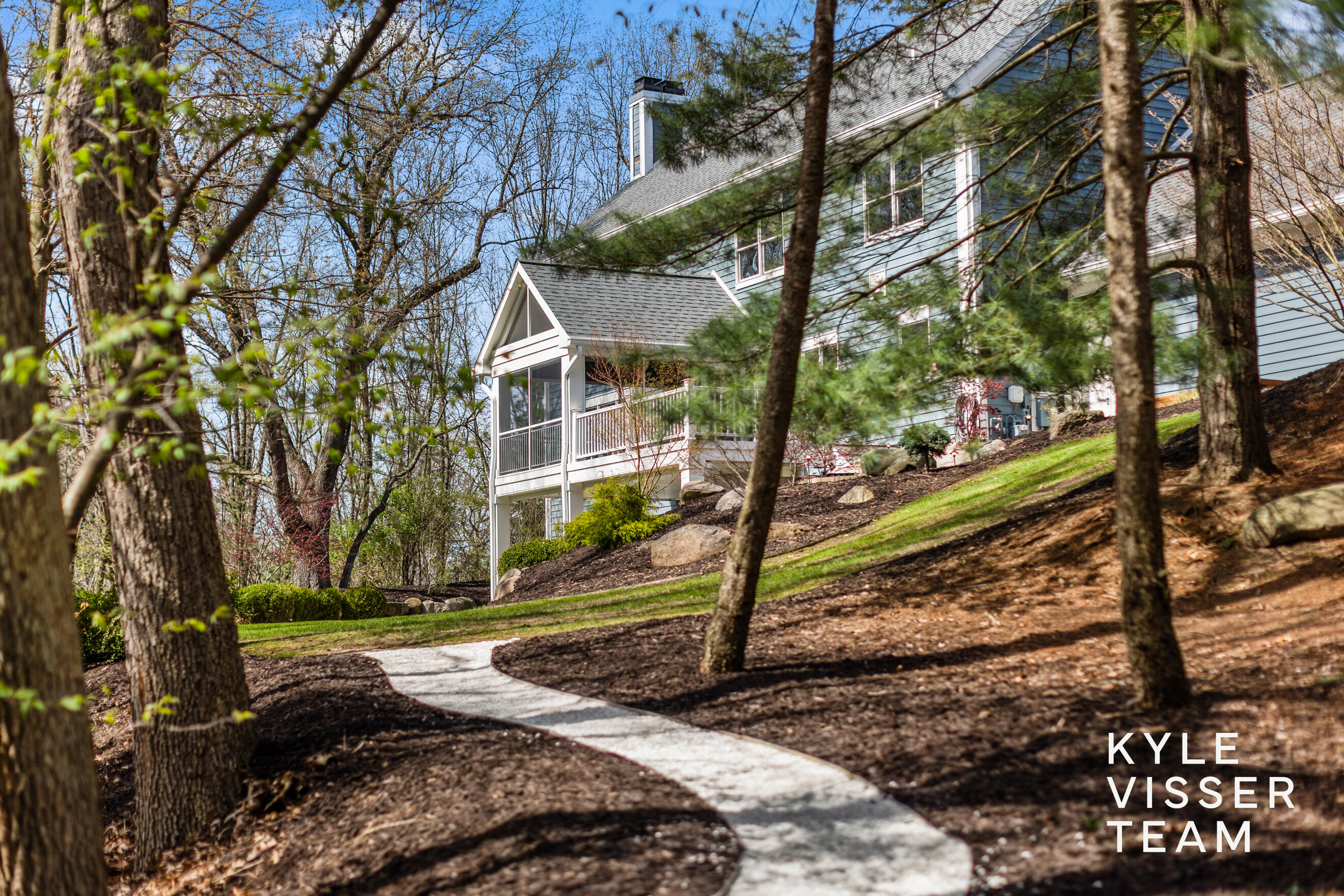 1977 Emerald Glen Court NE Ada MI 49301
