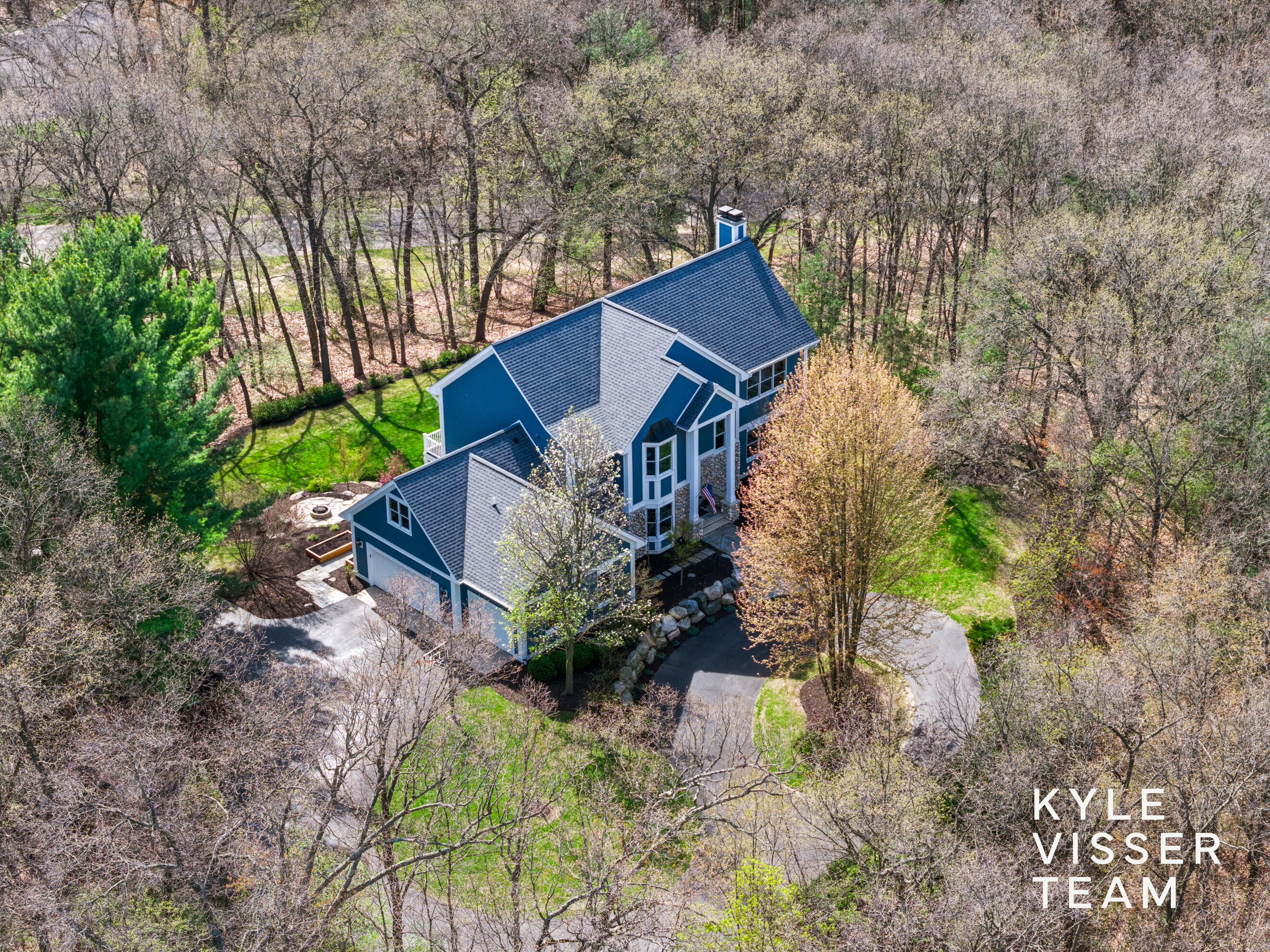 1977 Emerald Glen Court NE Ada MI 49301