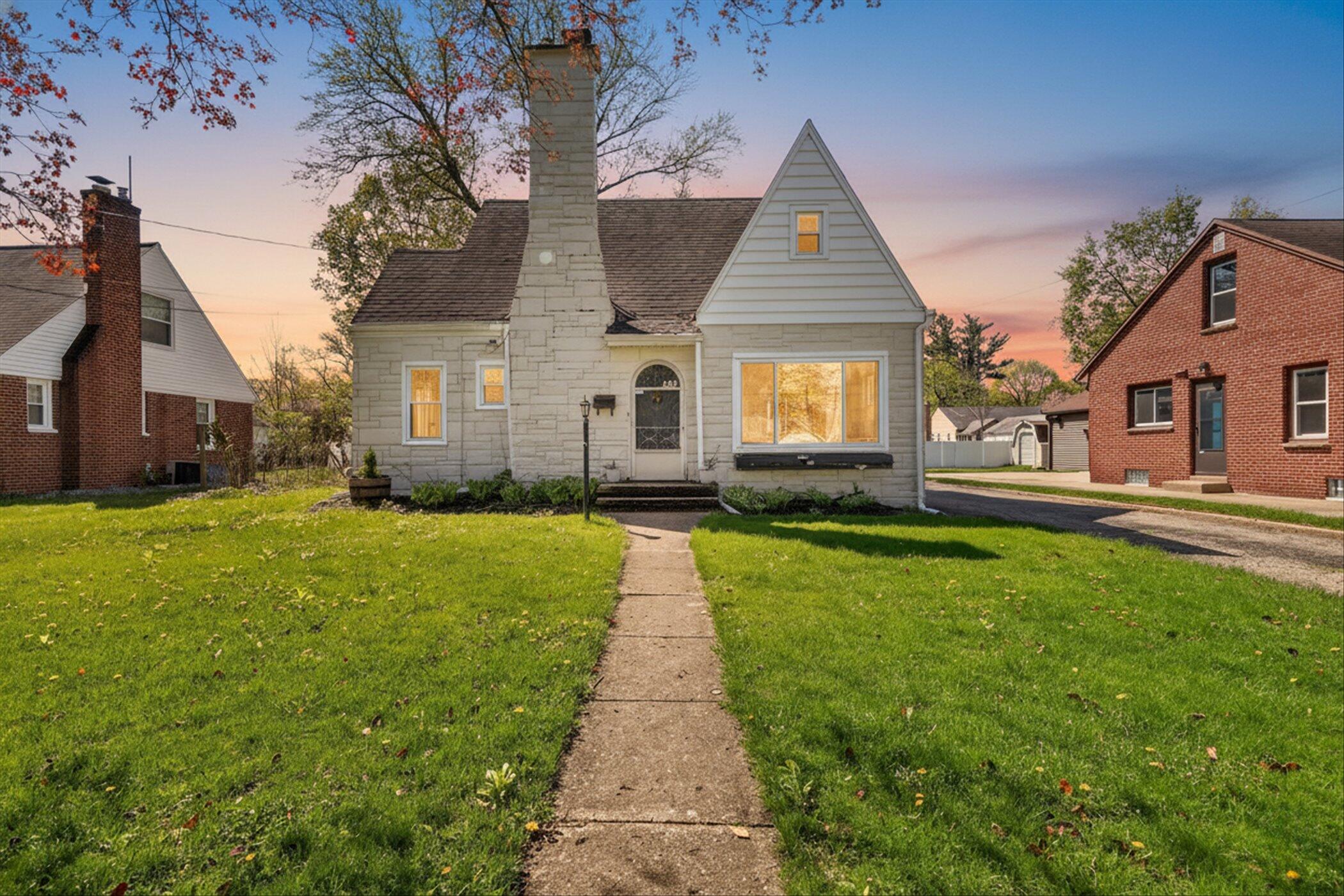 1422 Reycraft Drive Kalamazoo MI 49001
