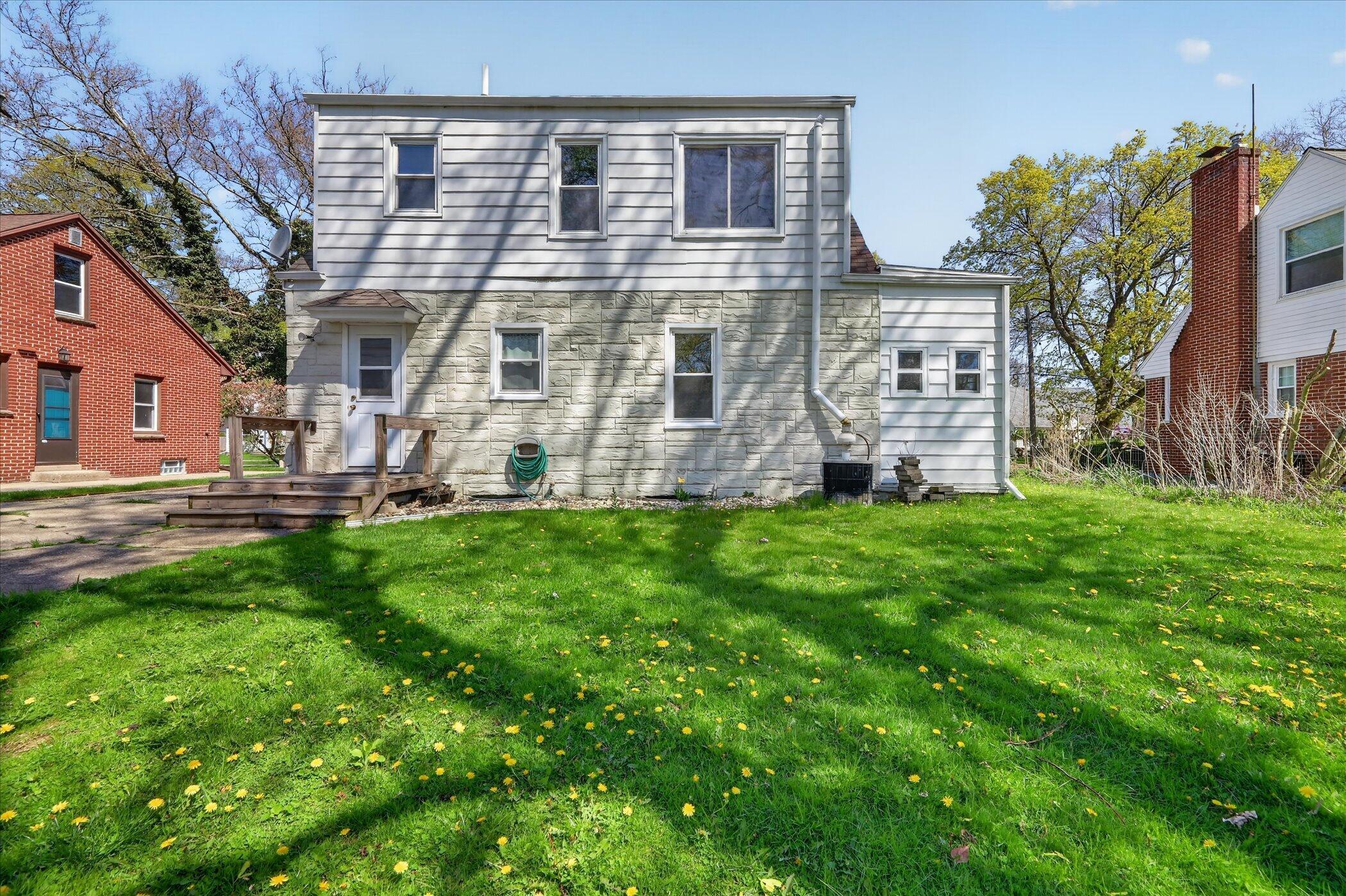 1422 Reycraft Drive Kalamazoo MI 49001