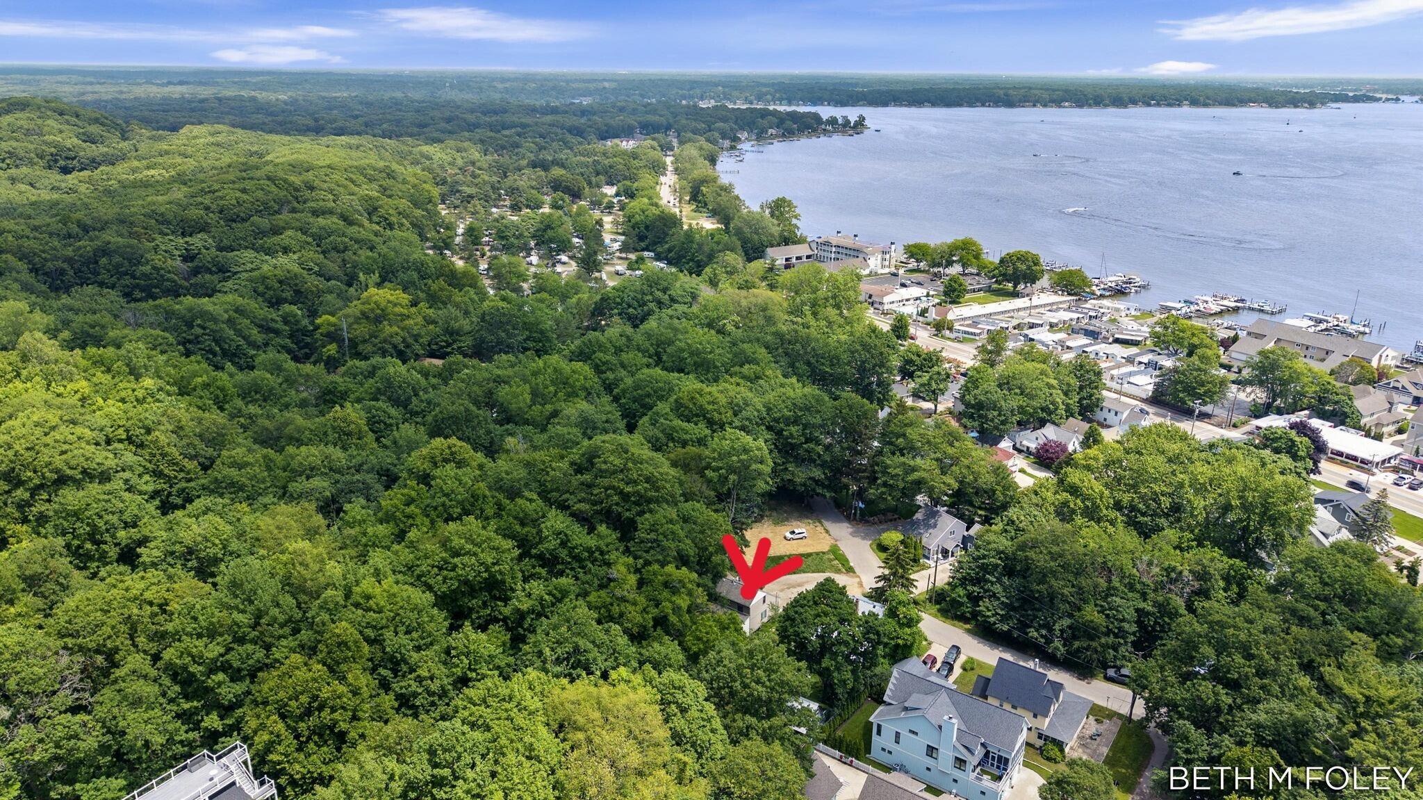 692 Mt Pisgah Boulevard Holland MI 49424