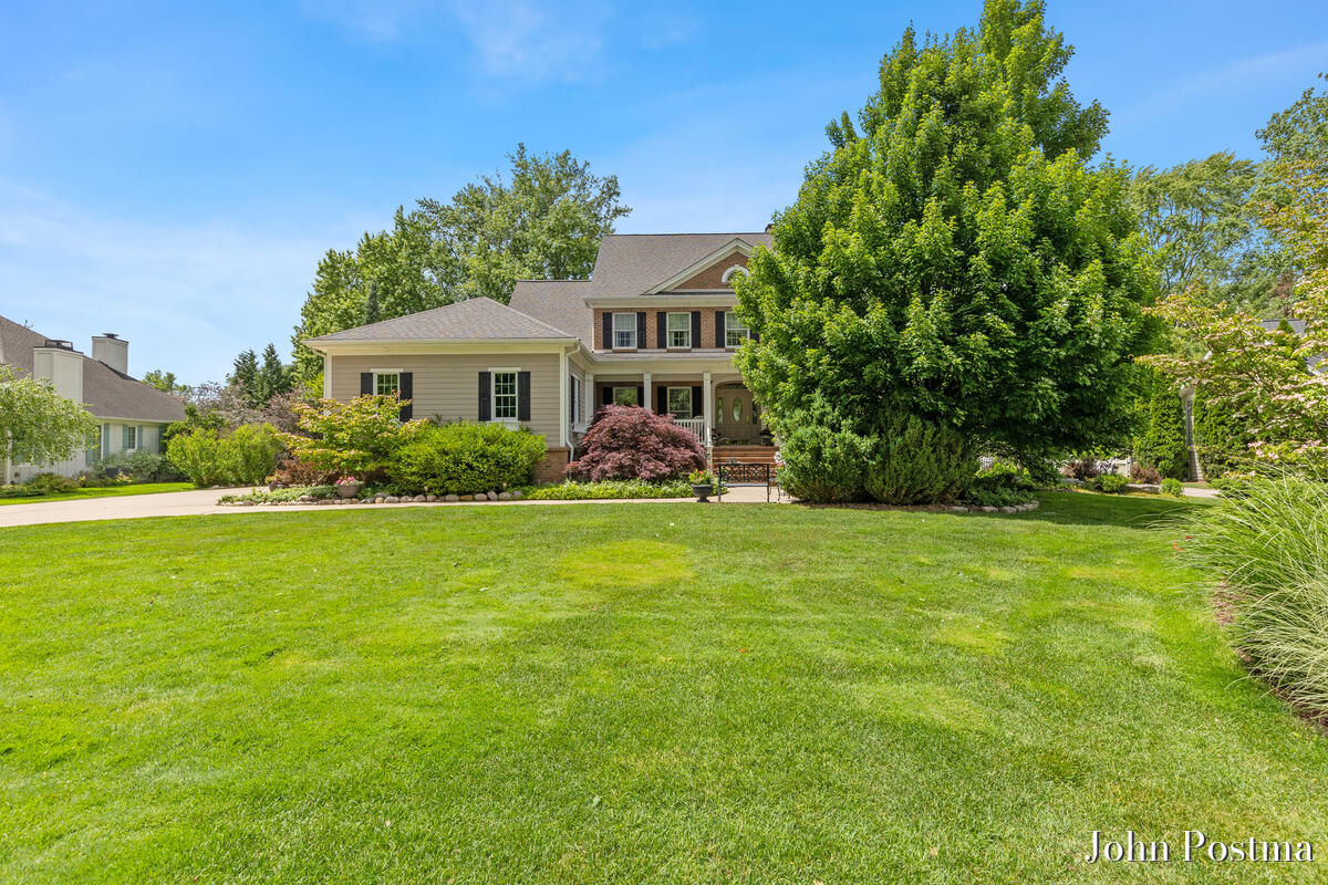 1645 Watermark Drive SE Grand Rapids MI 49546