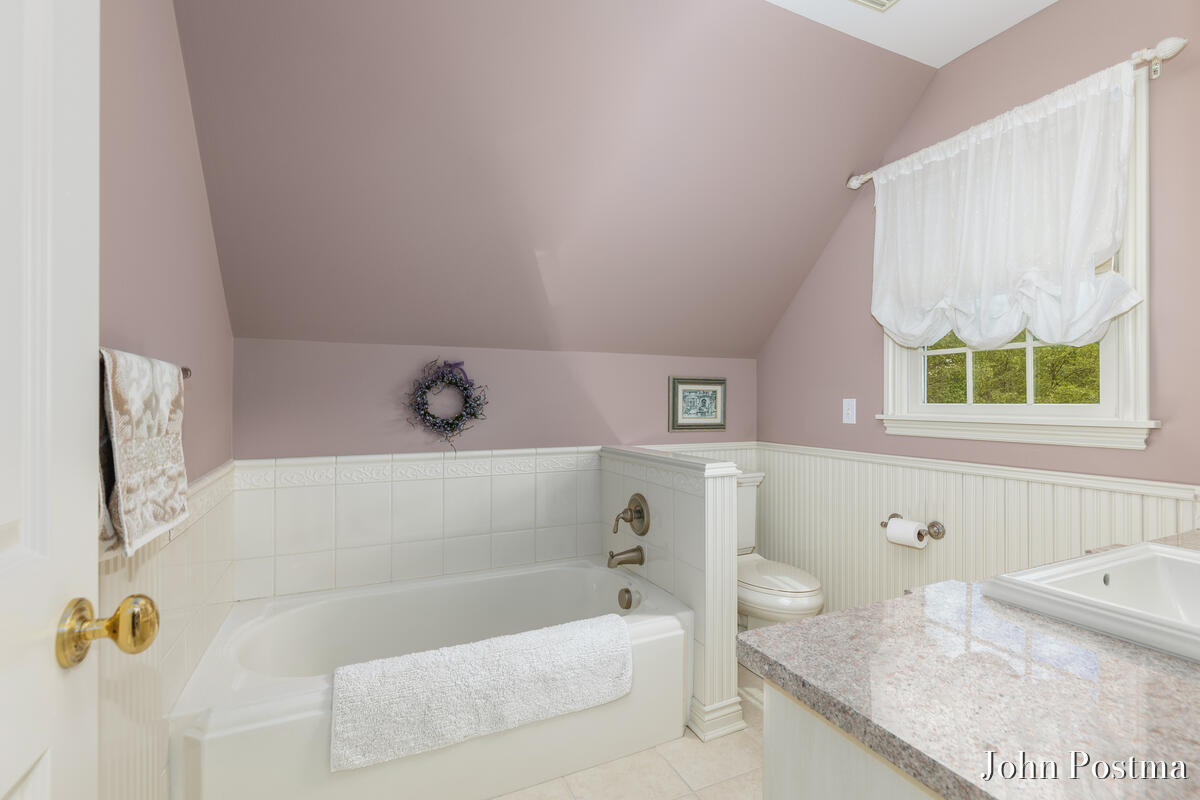 1645 Watermark Drive SE Grand Rapids MI 49546