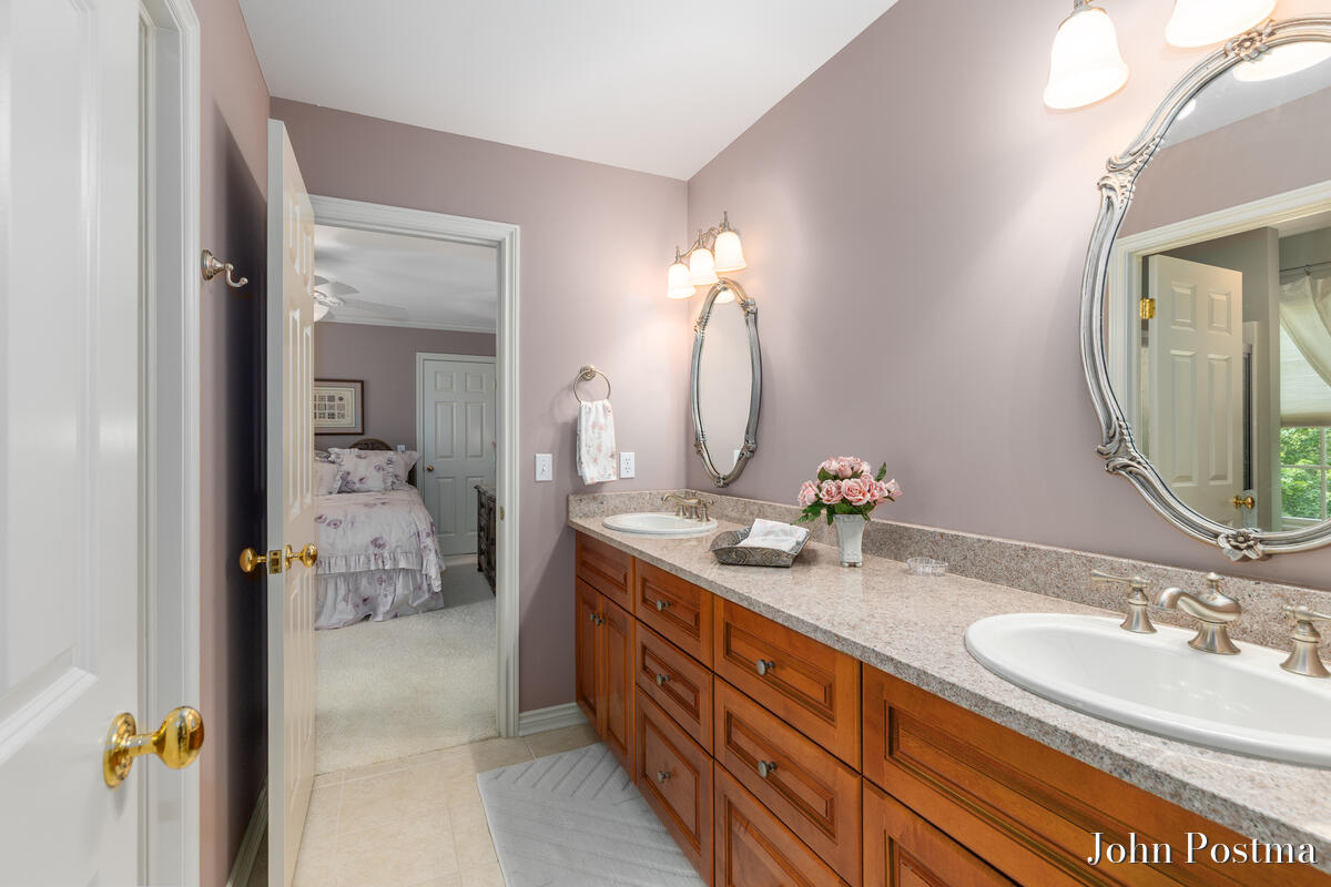1645 Watermark Drive SE Grand Rapids MI 49546