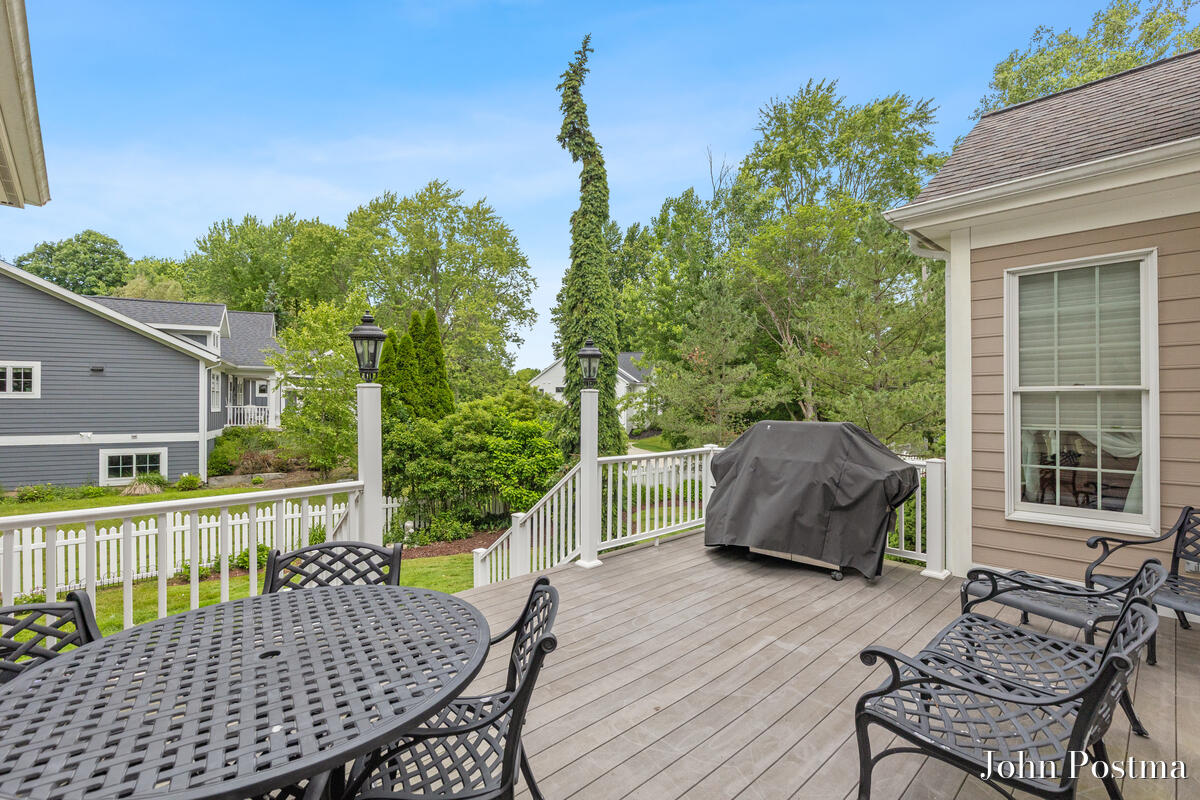 1645 Watermark Drive SE Grand Rapids MI 49546