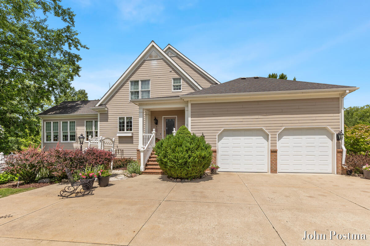 1645 Watermark Drive SE Grand Rapids MI 49546