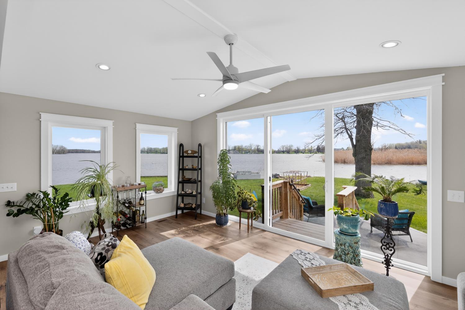 8125 W Long Lake Drive Kalamazoo MI 49048