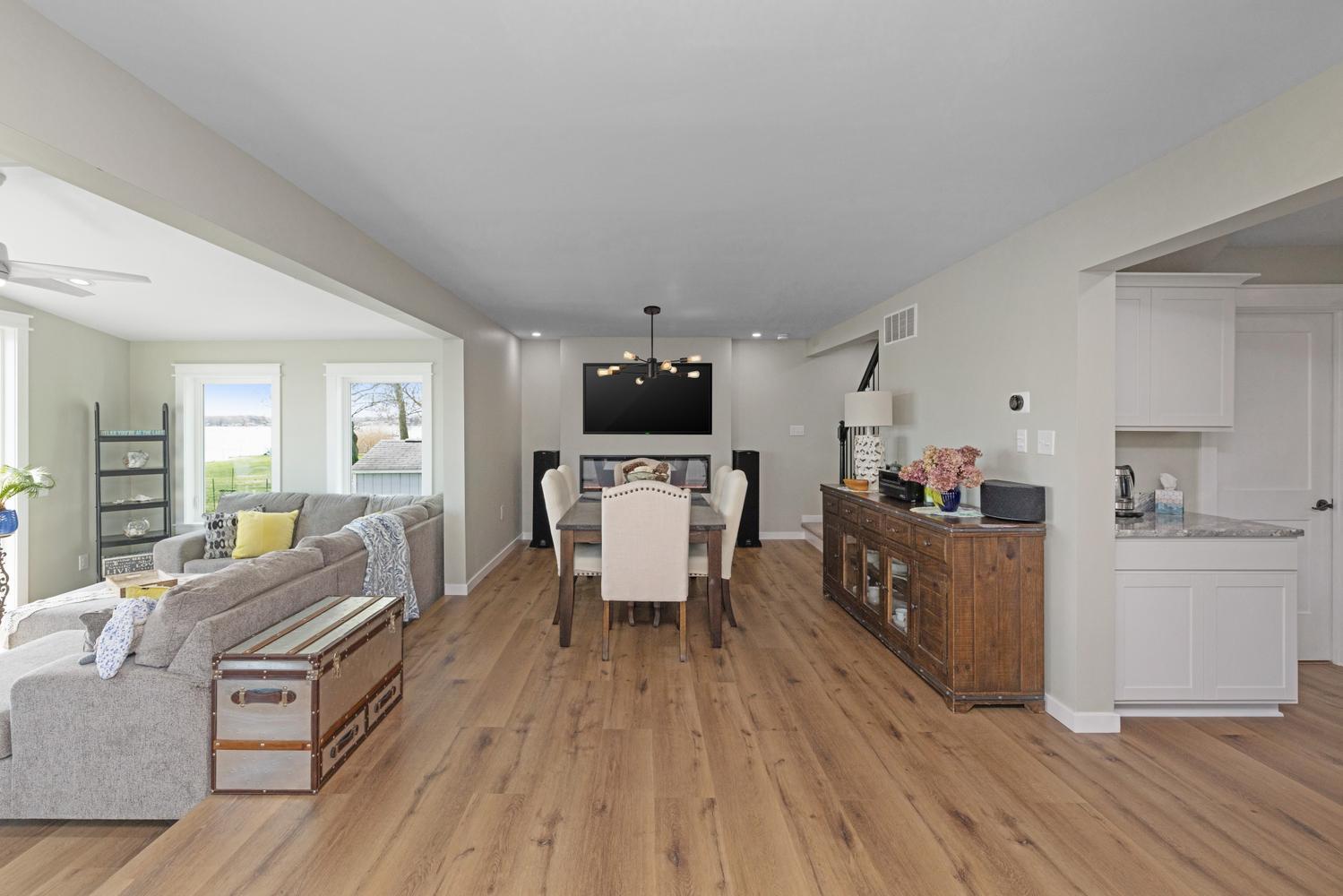 8125 W Long Lake Drive Kalamazoo MI 49048