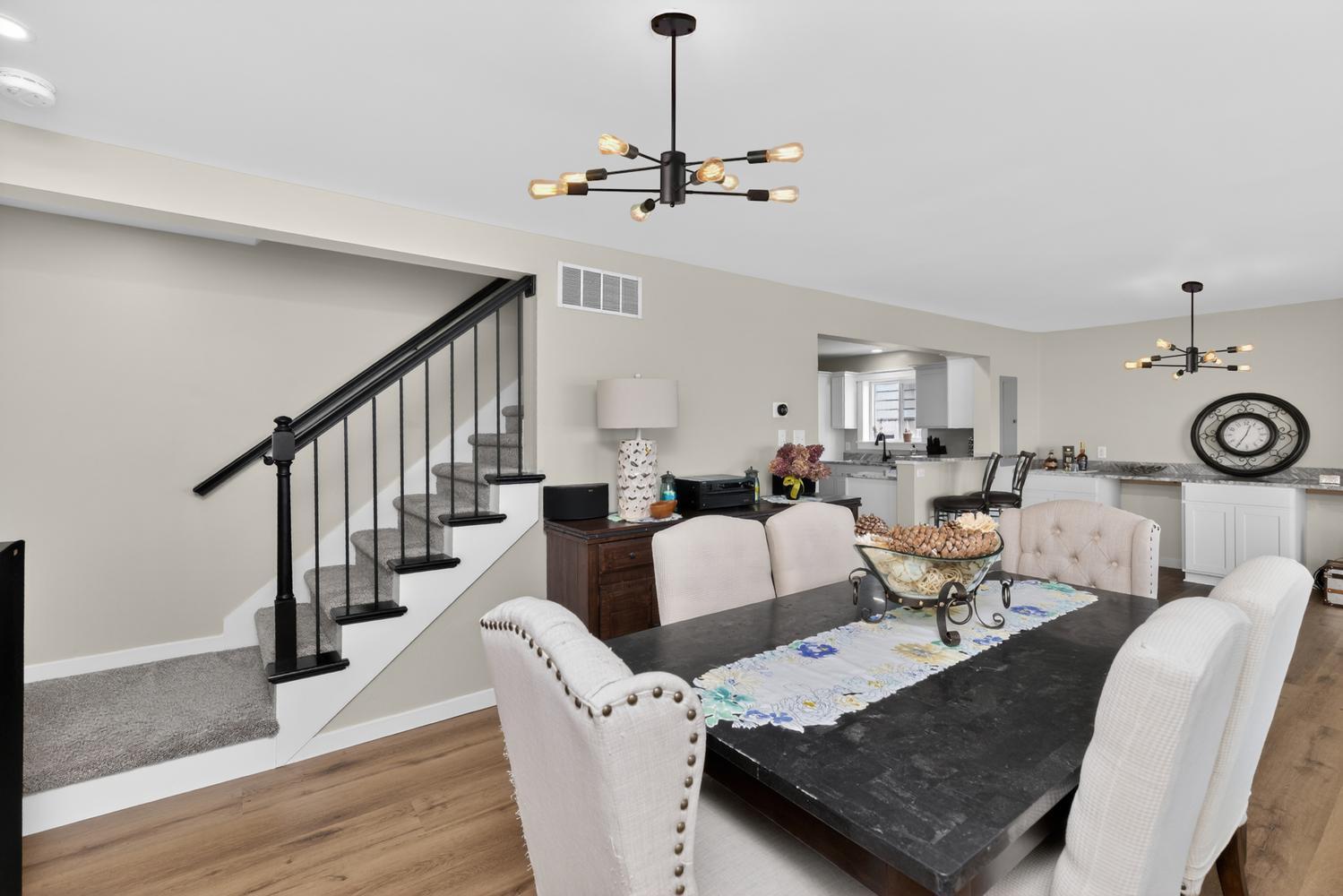 8125 W Long Lake Drive Kalamazoo MI 49048