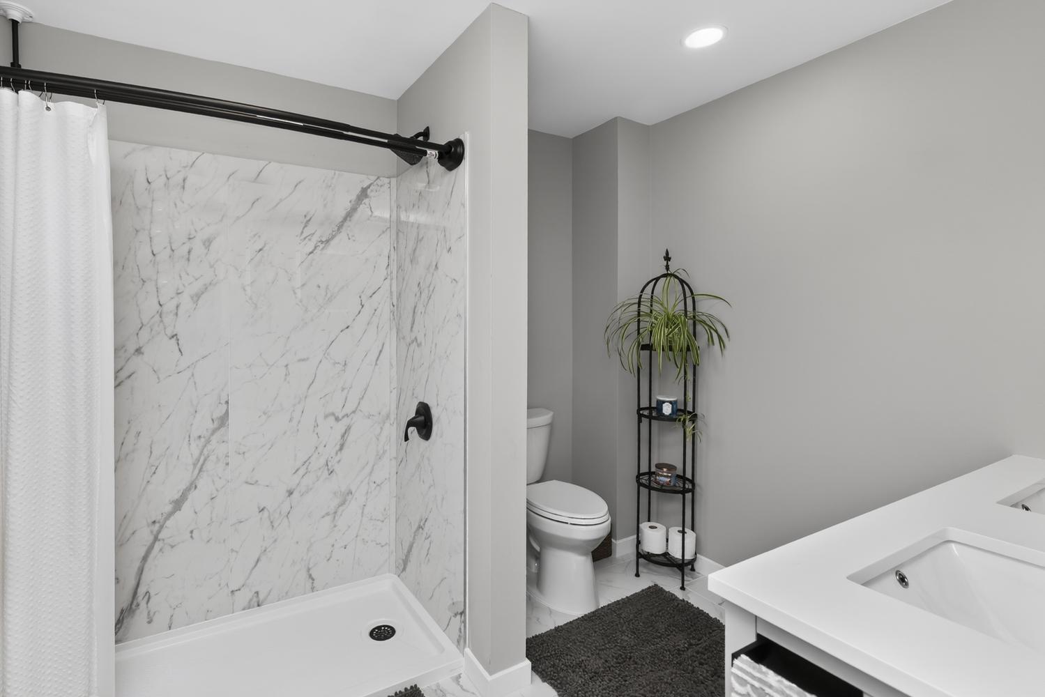 8125 W Long Lake Drive Kalamazoo MI 49048
