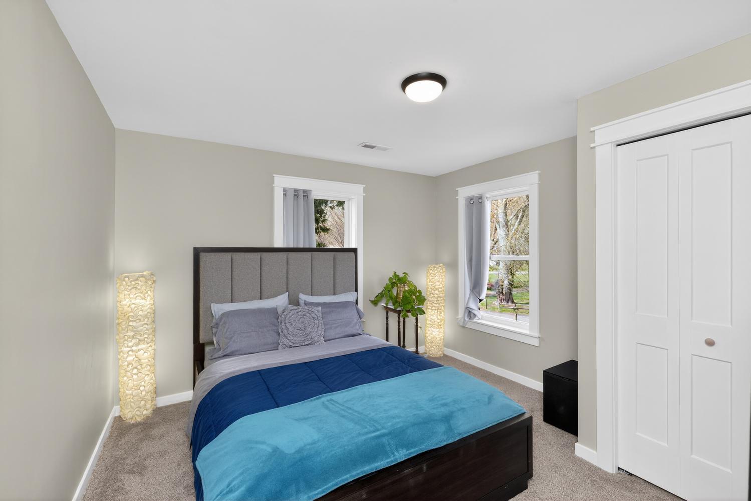 8125 W Long Lake Drive Kalamazoo MI 49048