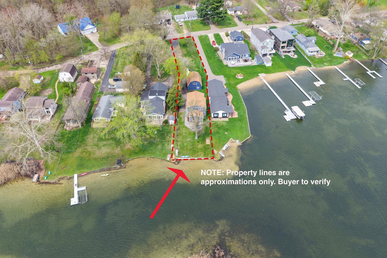 8125 W Long Lake Drive Kalamazoo MI 49048