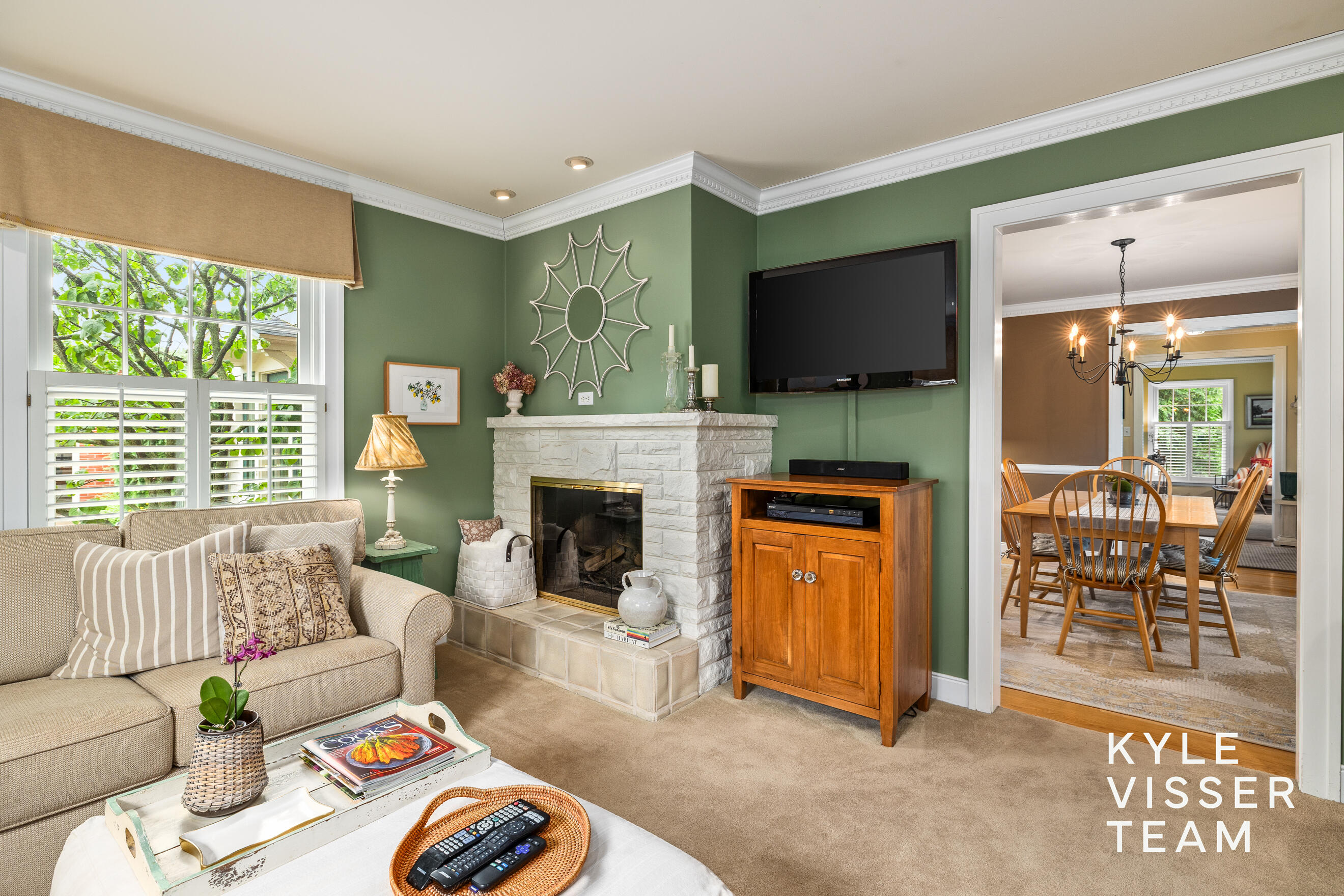 2547 Maplewood Drive SE East Grand Rapids MI 49506