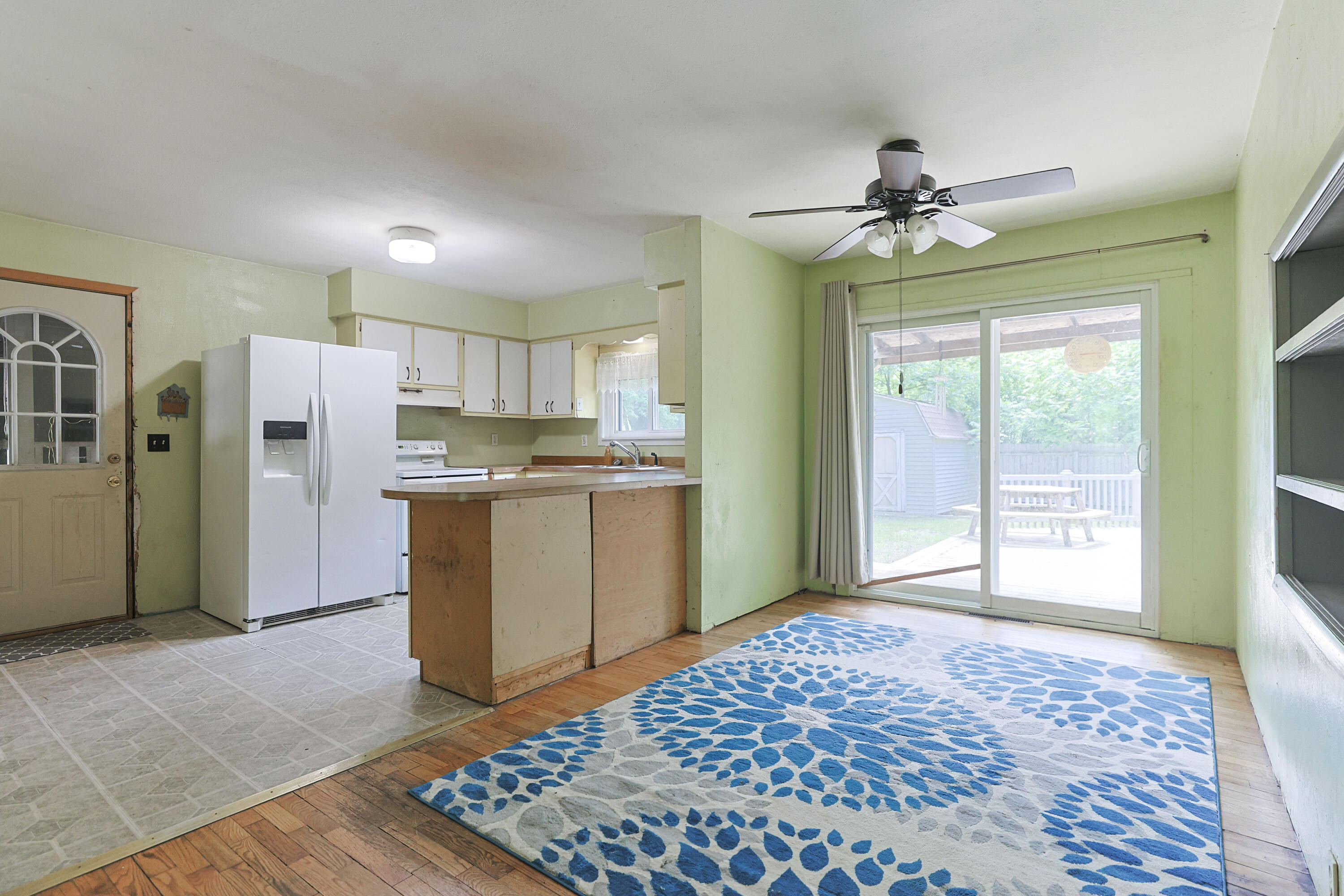 6408 Spaulding Avenue Sawyer MI 49125
