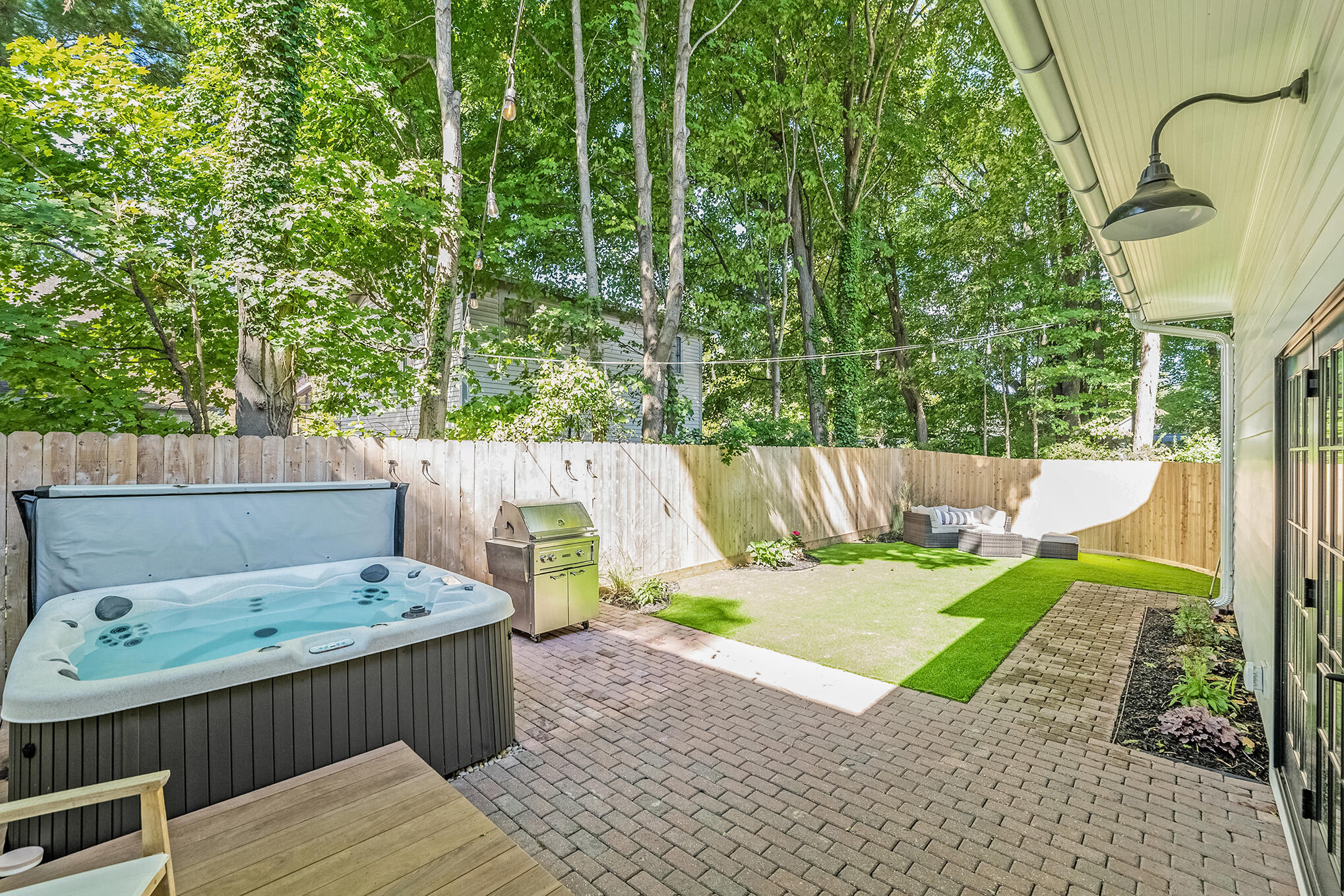 336 Hoffman Street Saugatuck MI 49453
