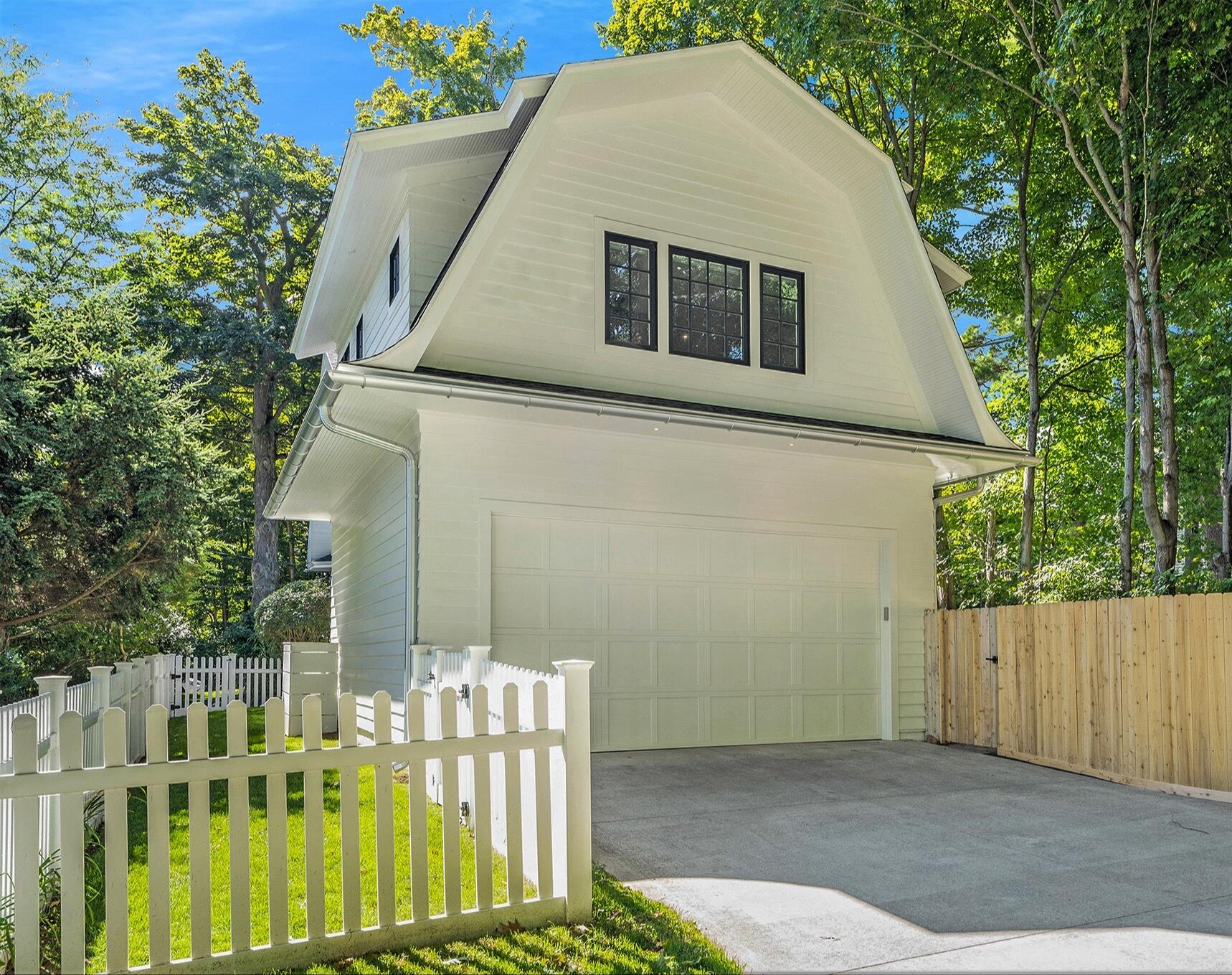 336 Hoffman Street Saugatuck MI 49453