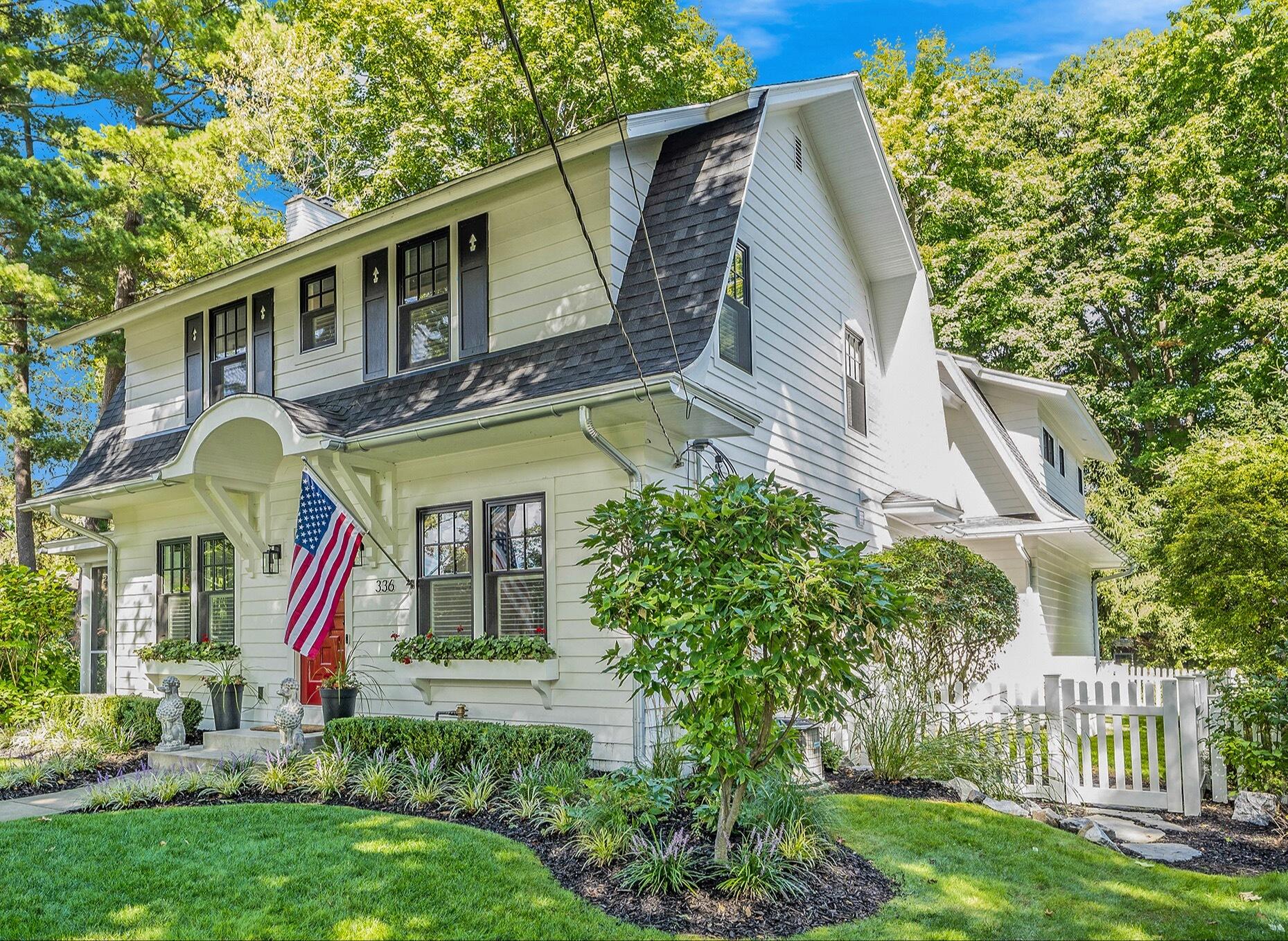 336 Hoffman Street Saugatuck MI 49453