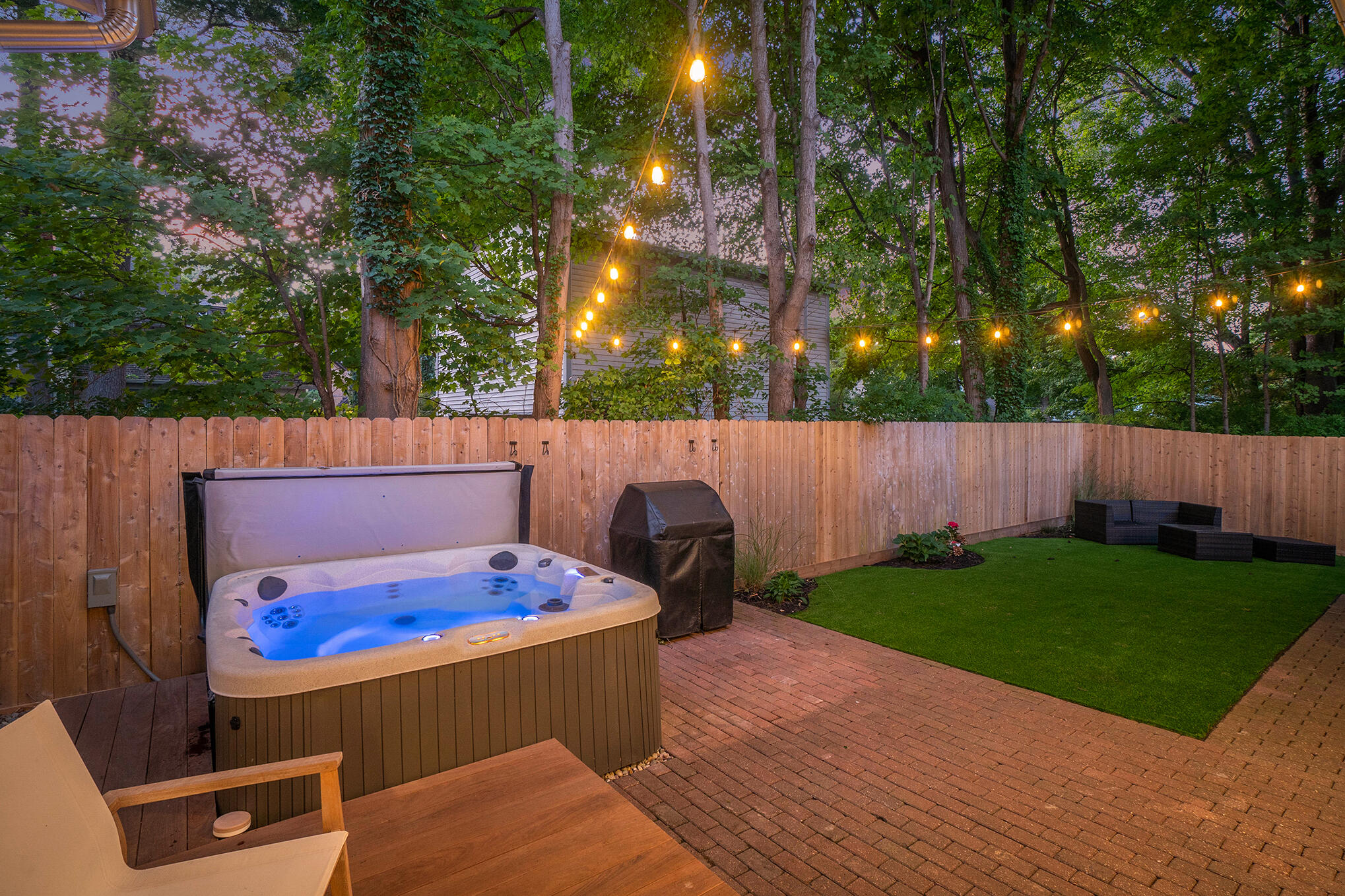 336 Hoffman Street Saugatuck MI 49453