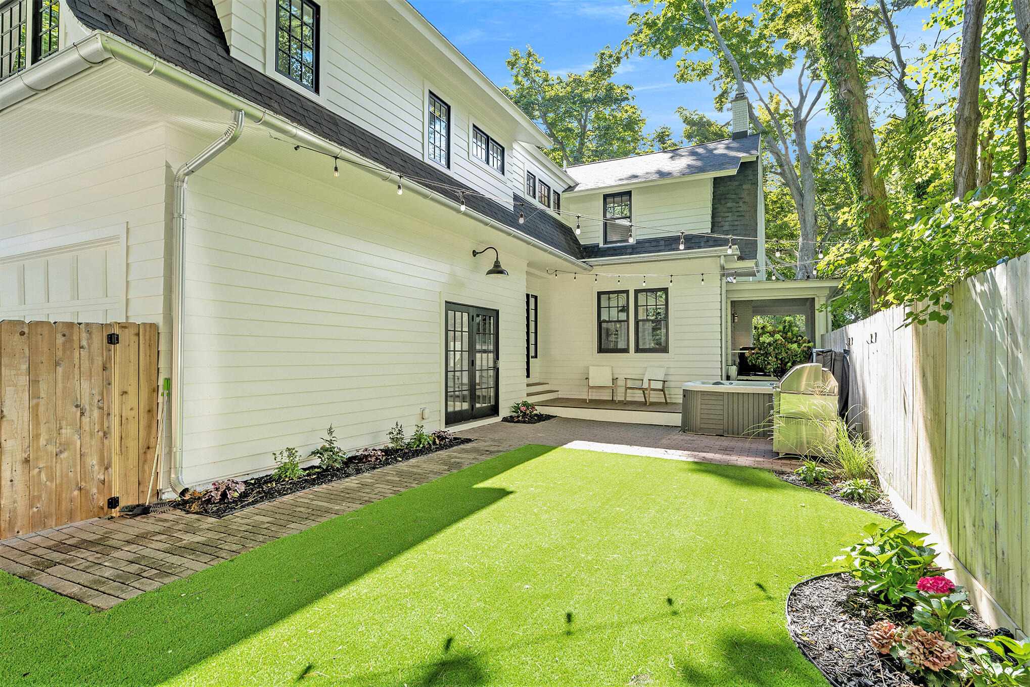 336 Hoffman Street Saugatuck MI 49453