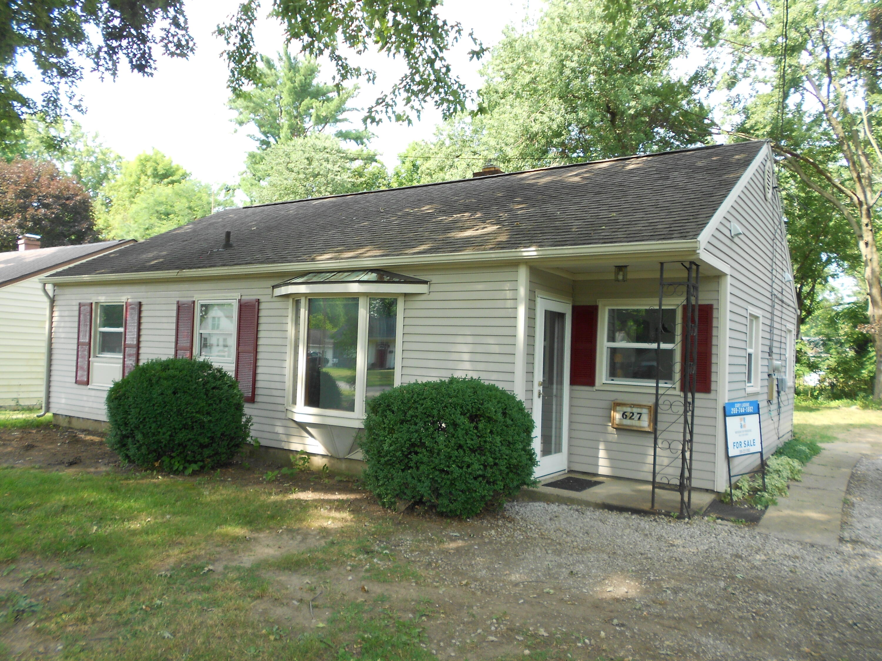 627 Clearview Street Kalamazoo MI 49048