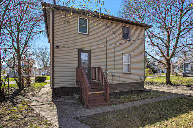 1717 Lay Boulevard Kalamazoo MI 49001