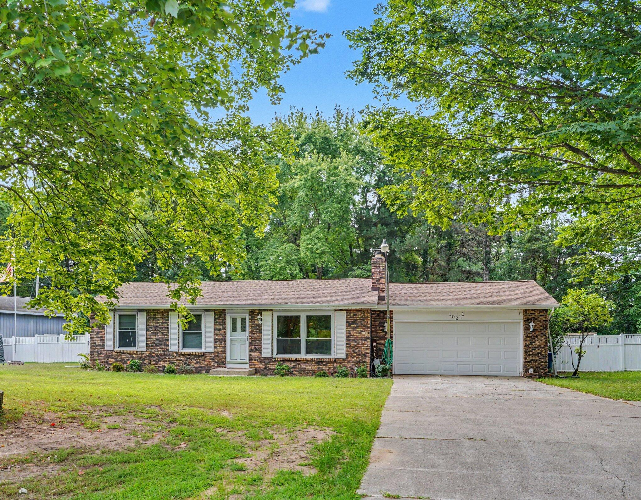 10211 Almena Drive Kalamazoo MI 49009