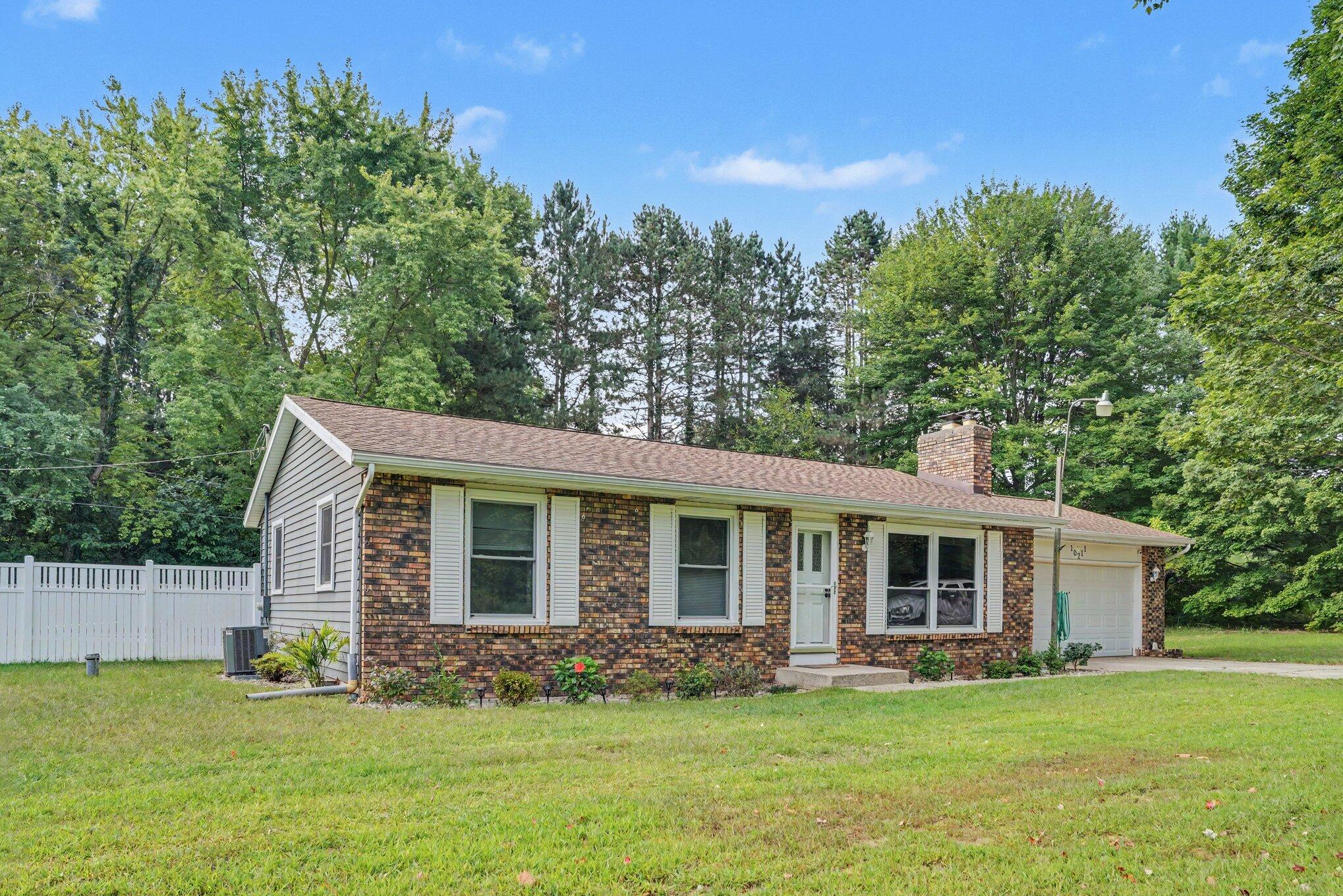 10211 Almena Drive Kalamazoo MI 49009