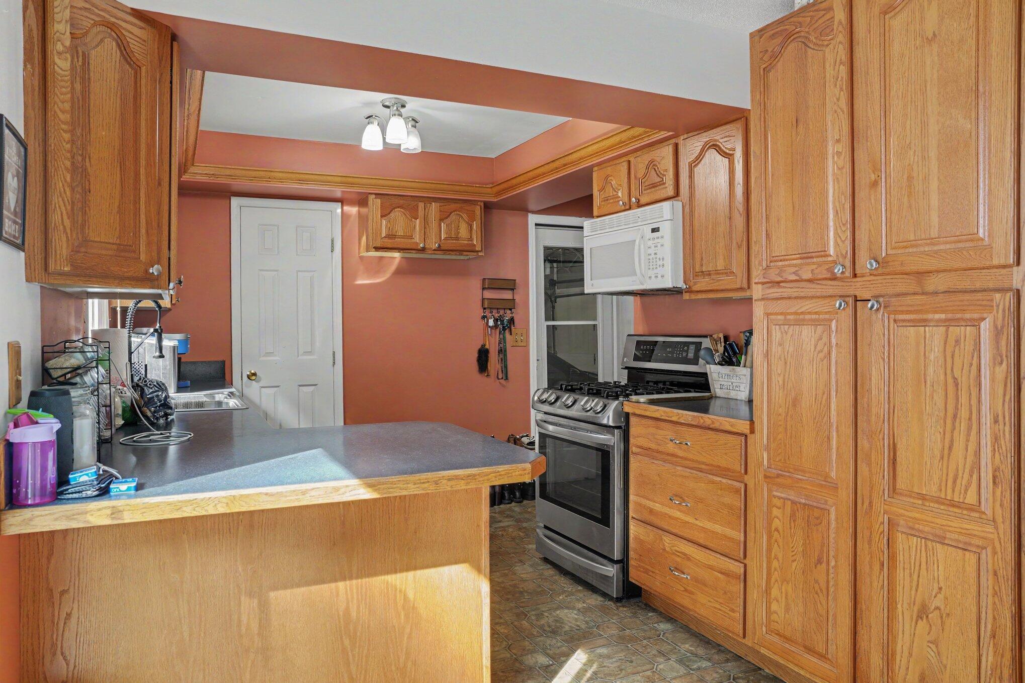 10211 Almena Drive Kalamazoo MI 49009