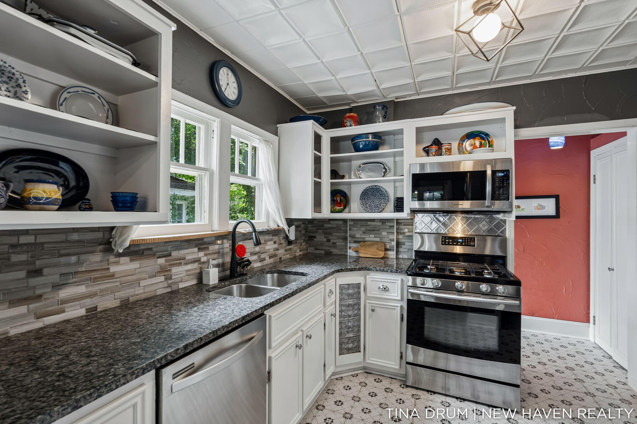 1227 SE Colorado Avenue SE Grand Rapids MI 49506