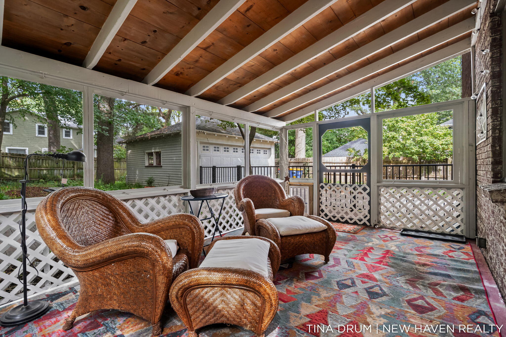 1227 SE Colorado Avenue SE Grand Rapids MI 49506