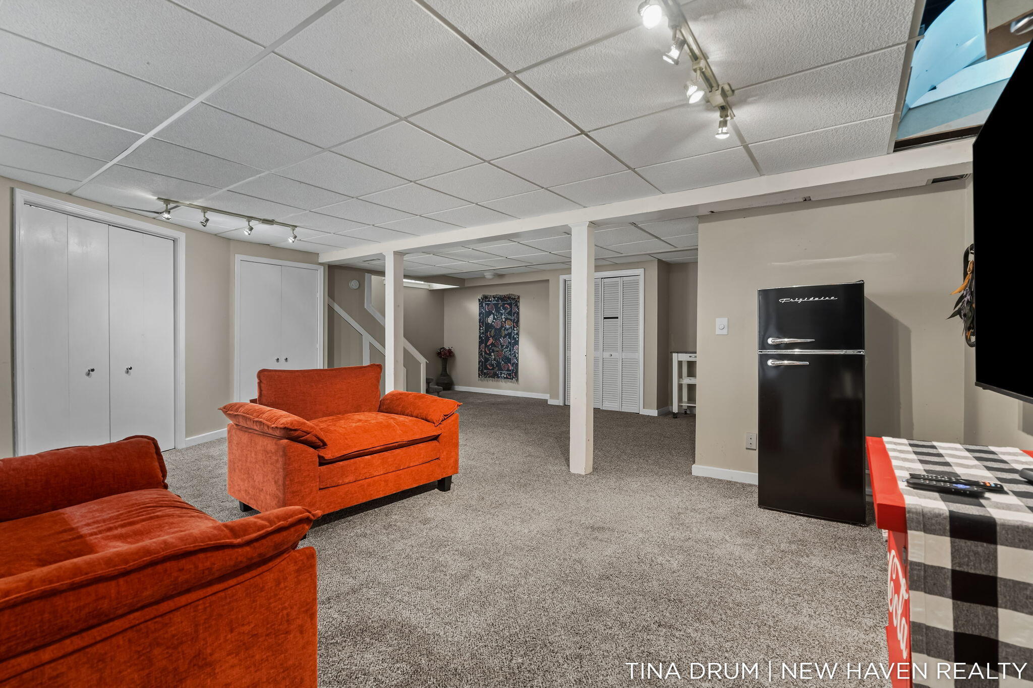 1227 SE Colorado Avenue SE Grand Rapids MI 49506