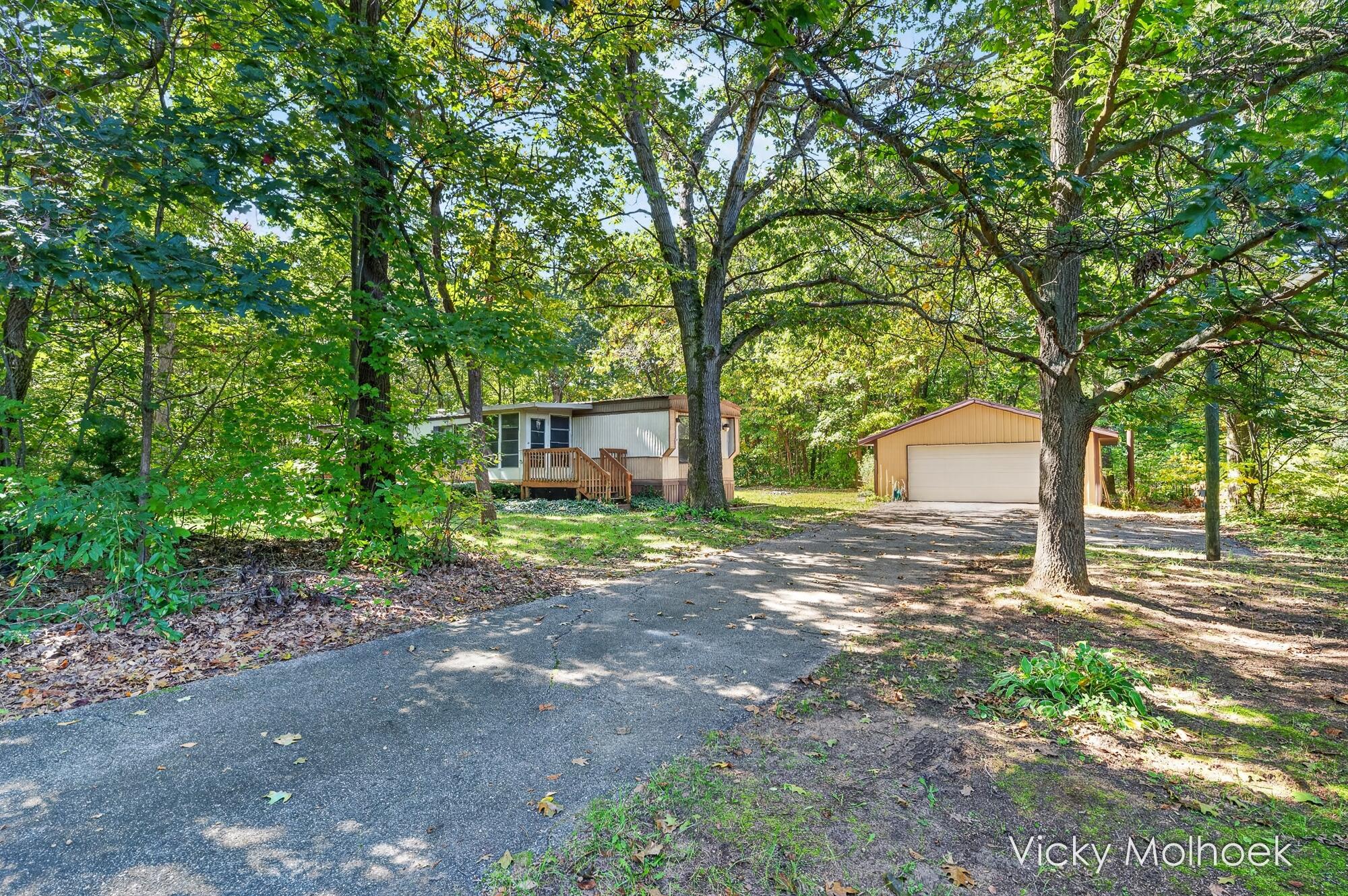 3770 32nd Street Hamilton MI 49419