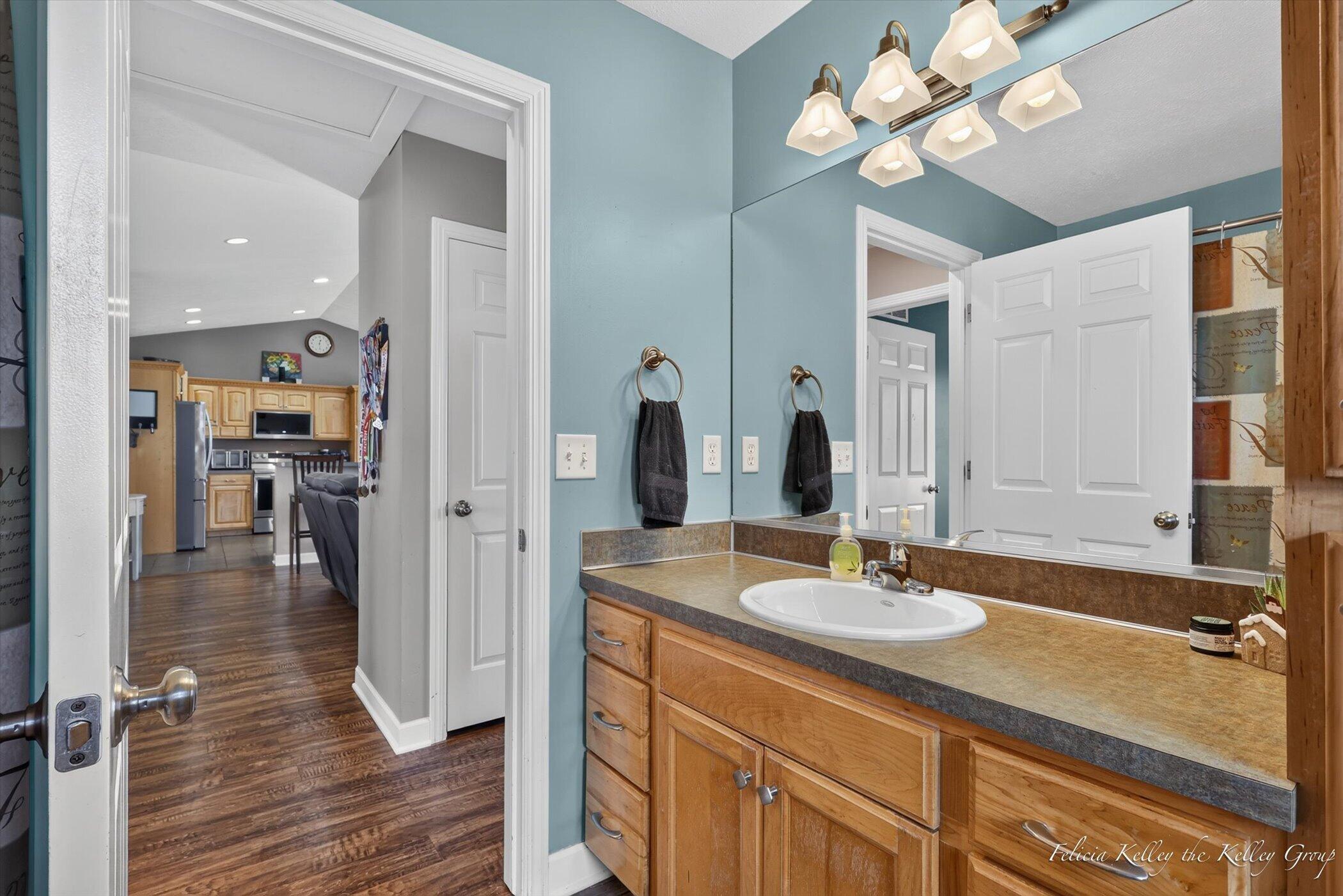 2033 Orchard Ridge Drive NW Grand Rapids MI 49534