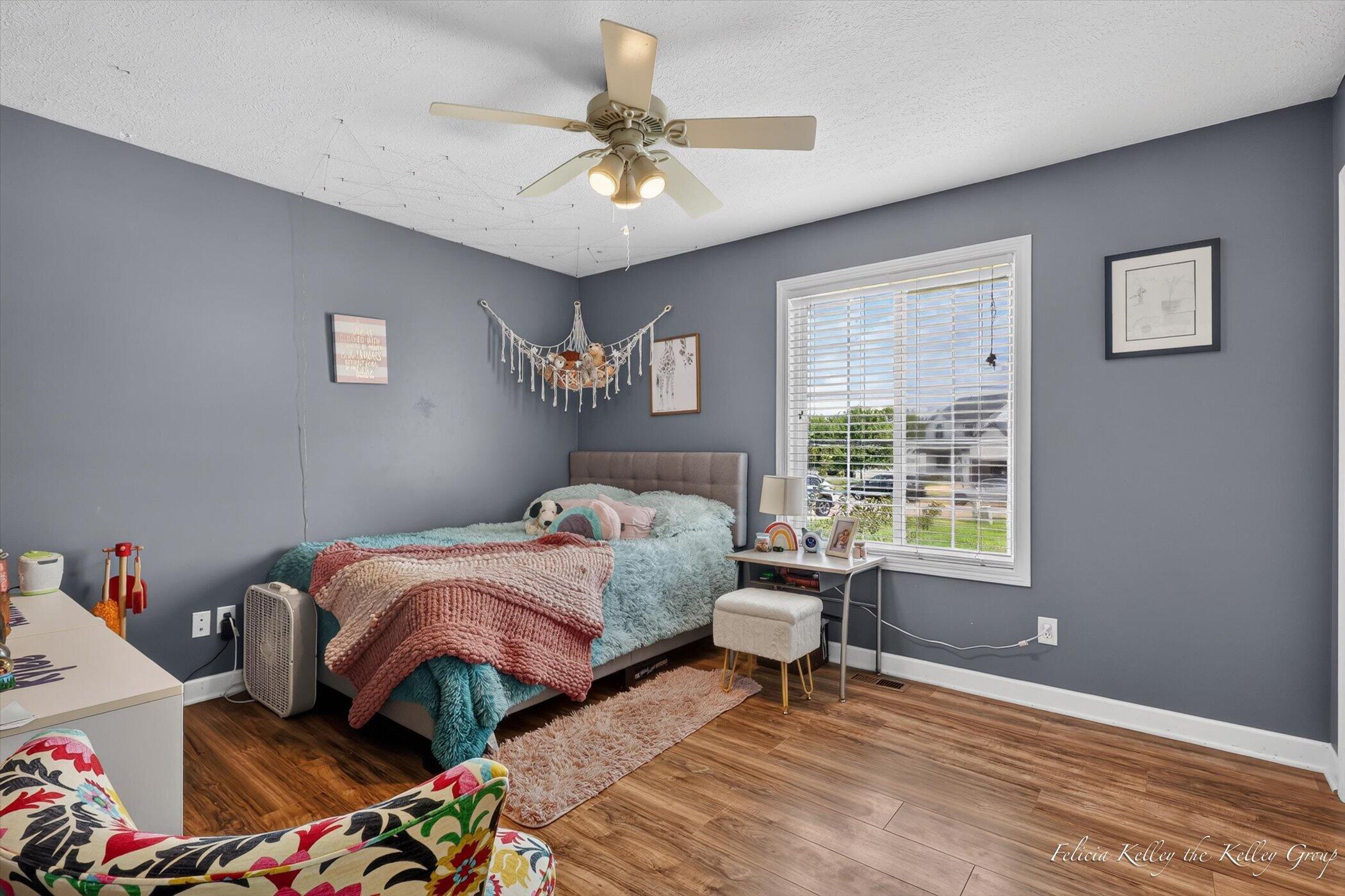 2033 Orchard Ridge Drive NW Grand Rapids MI 49534