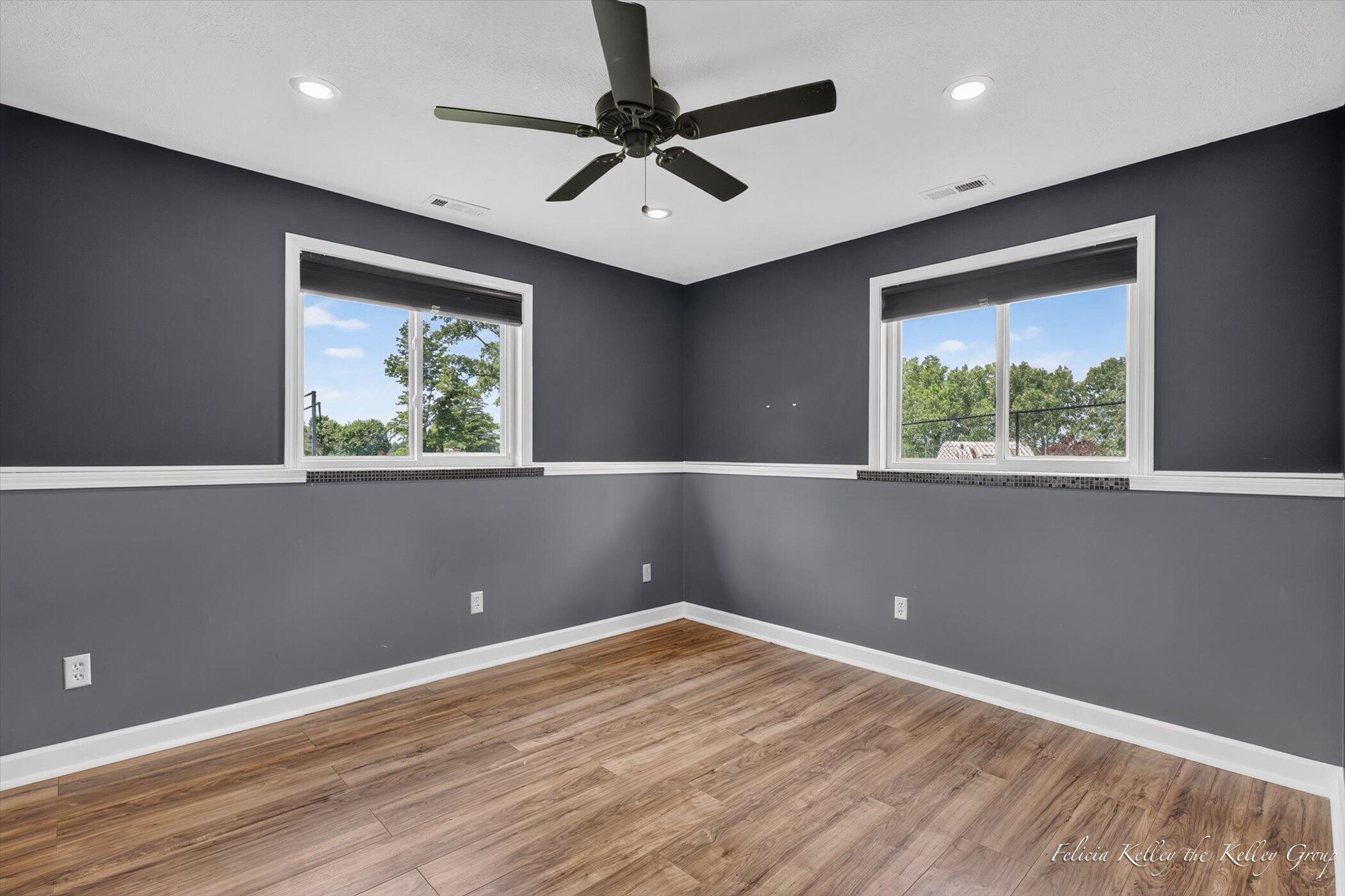 2033 Orchard Ridge Drive NW Grand Rapids MI 49534