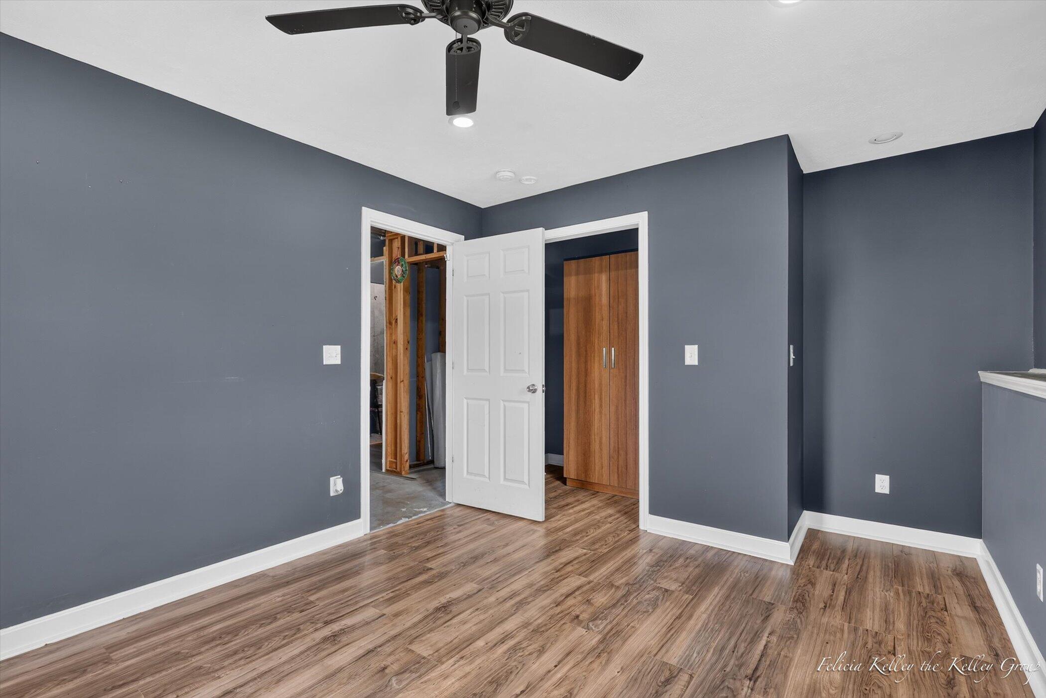 2033 Orchard Ridge Drive NW Grand Rapids MI 49534