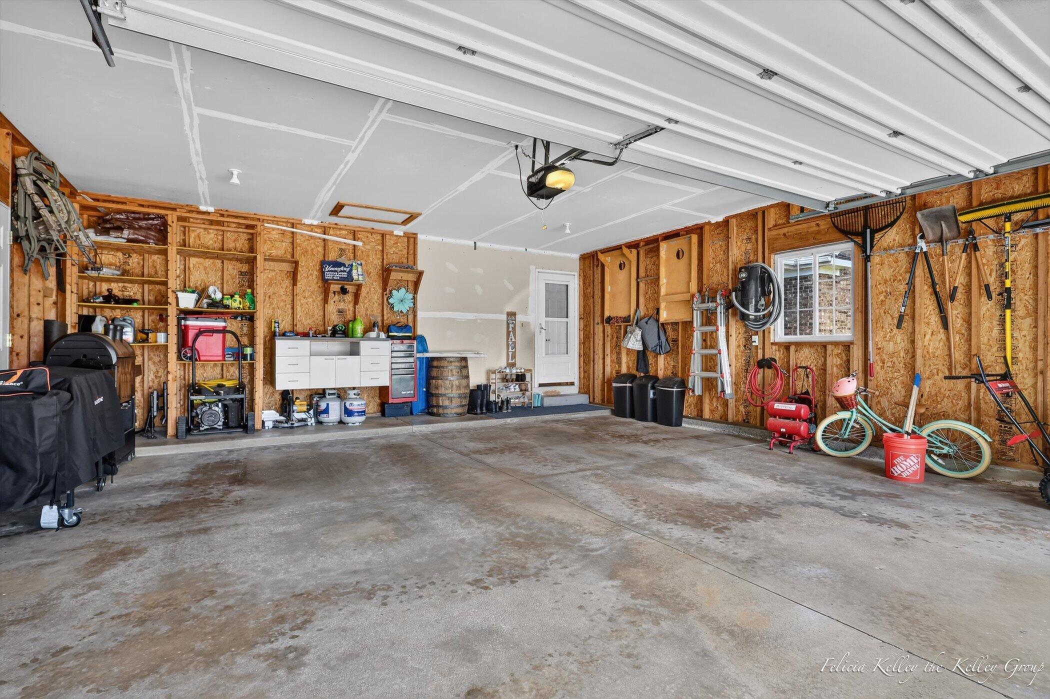 2033 Orchard Ridge Drive NW Grand Rapids MI 49534