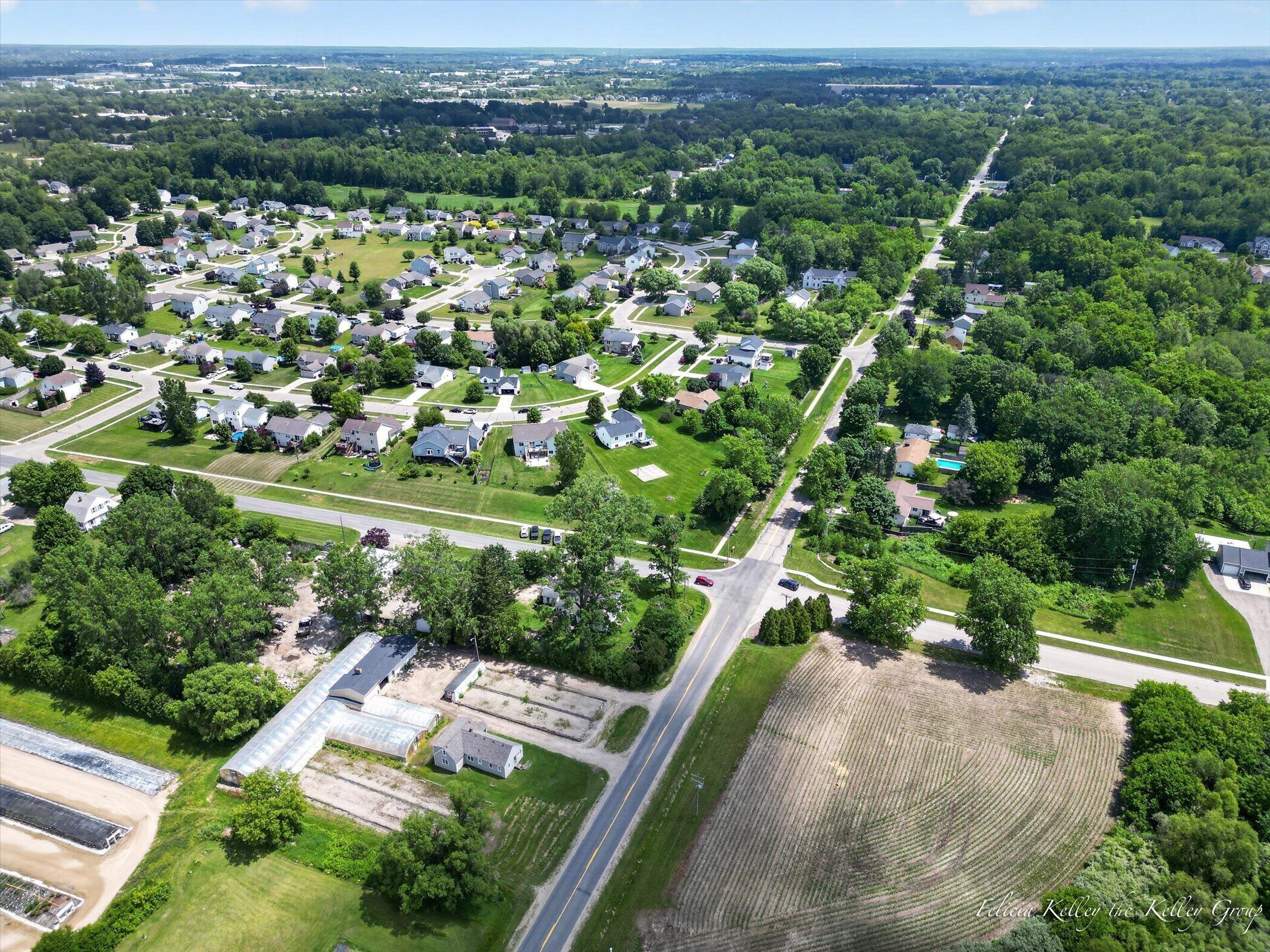 2033 Orchard Ridge Drive NW Grand Rapids MI 49534