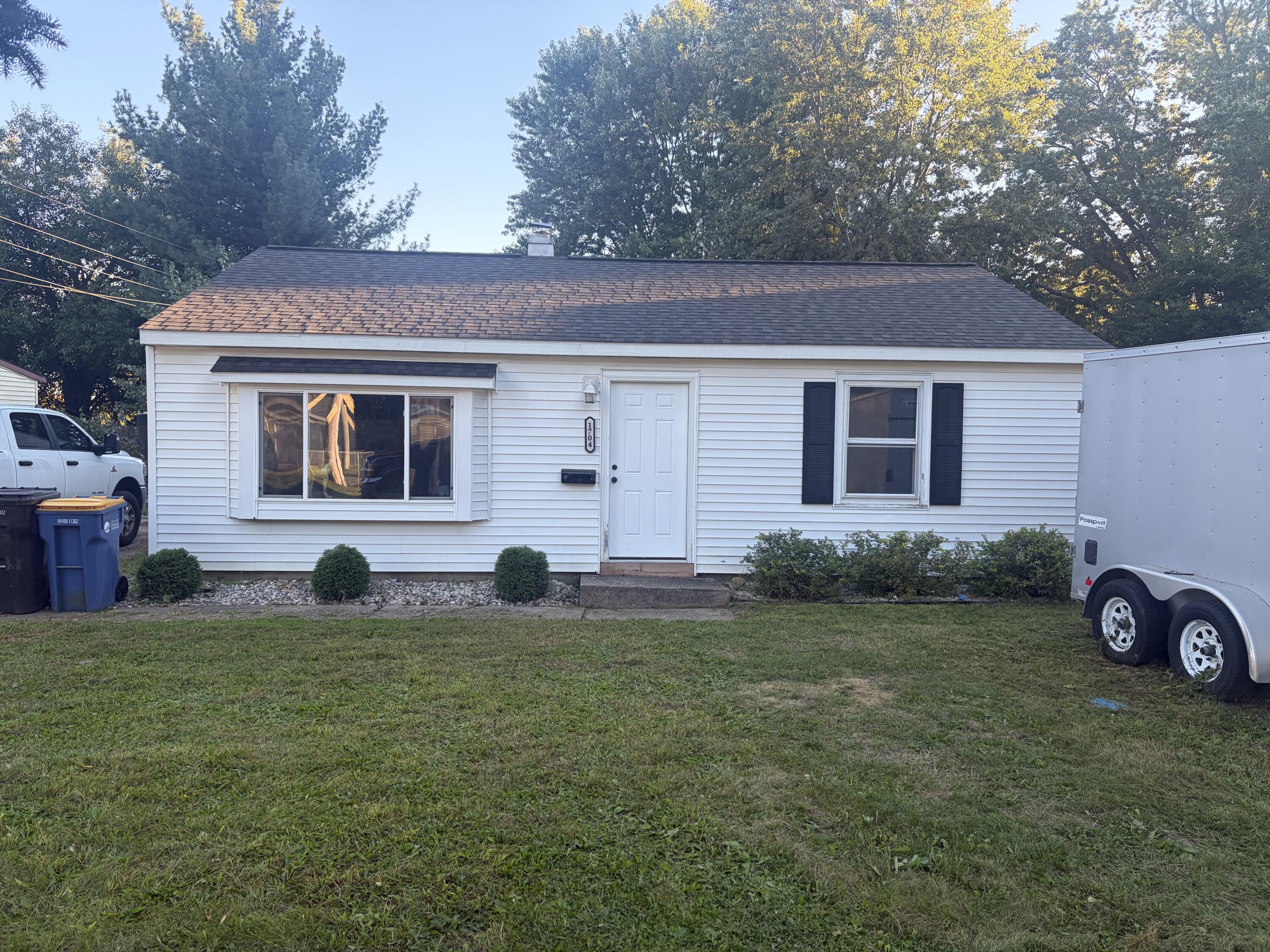 1704 Mason Street NE Grand Rapids MI 49503