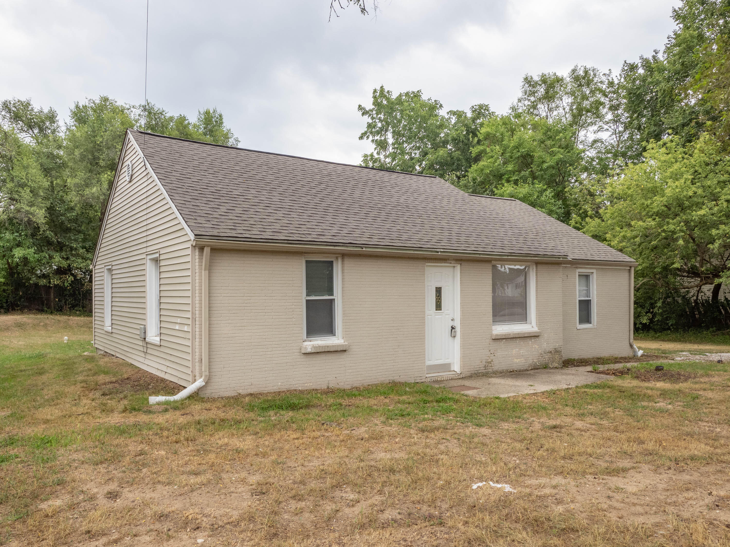 5909 Utah Avenue Portage MI 49024