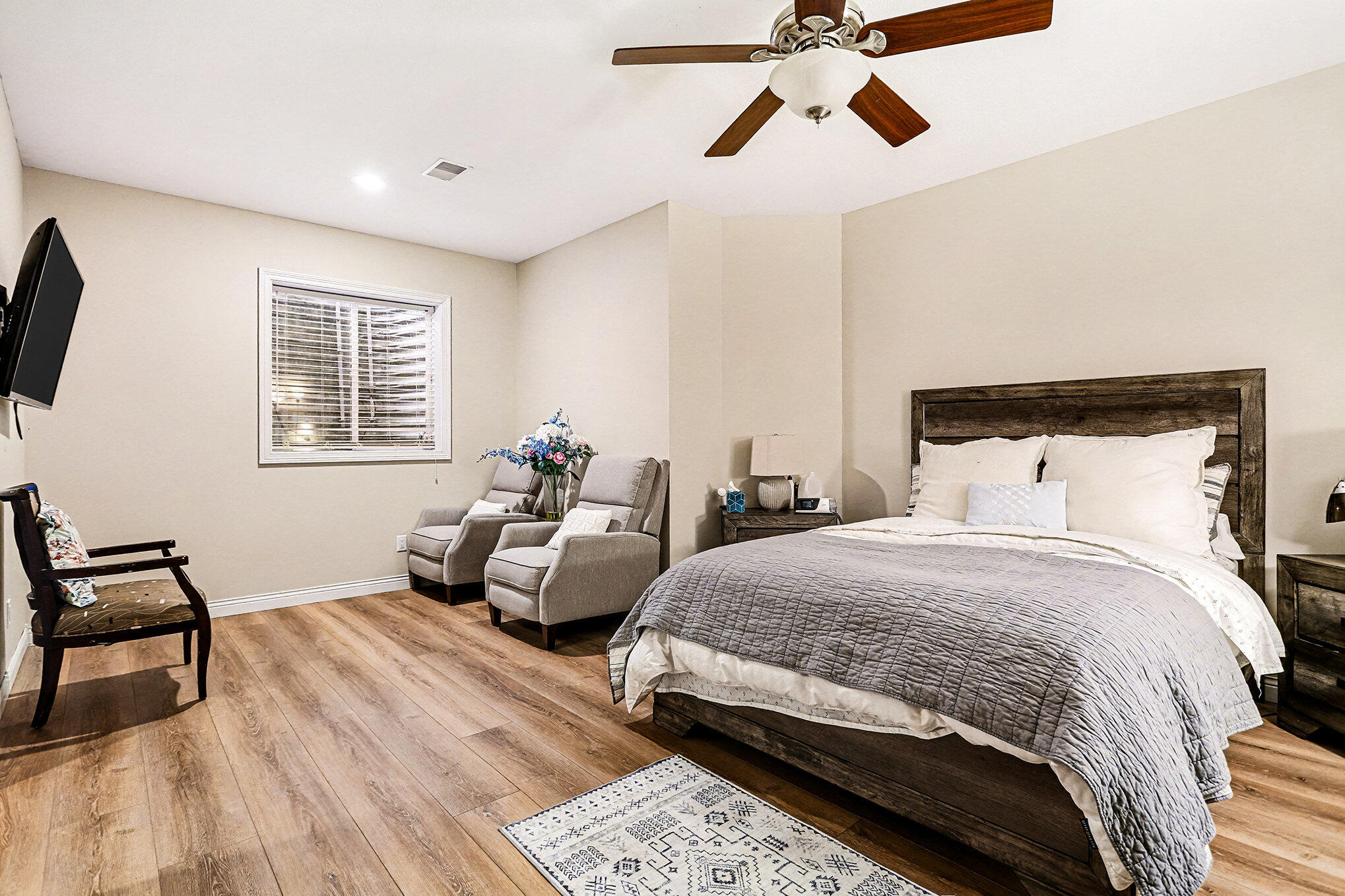 5250 Queen Victoria Lane Kalamazoo MI 49009