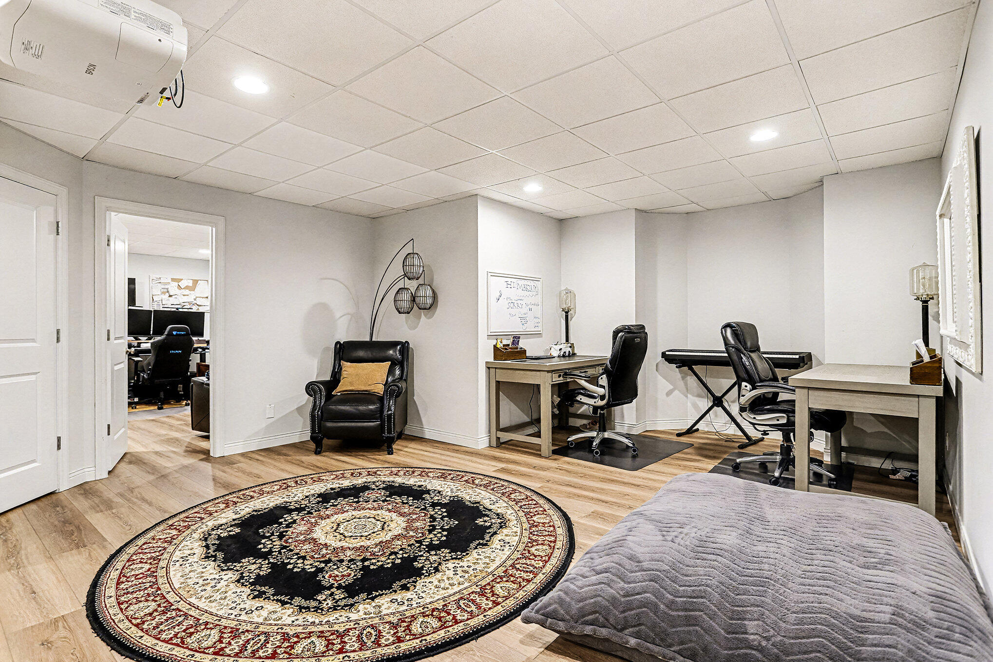 5250 Queen Victoria Lane Kalamazoo MI 49009