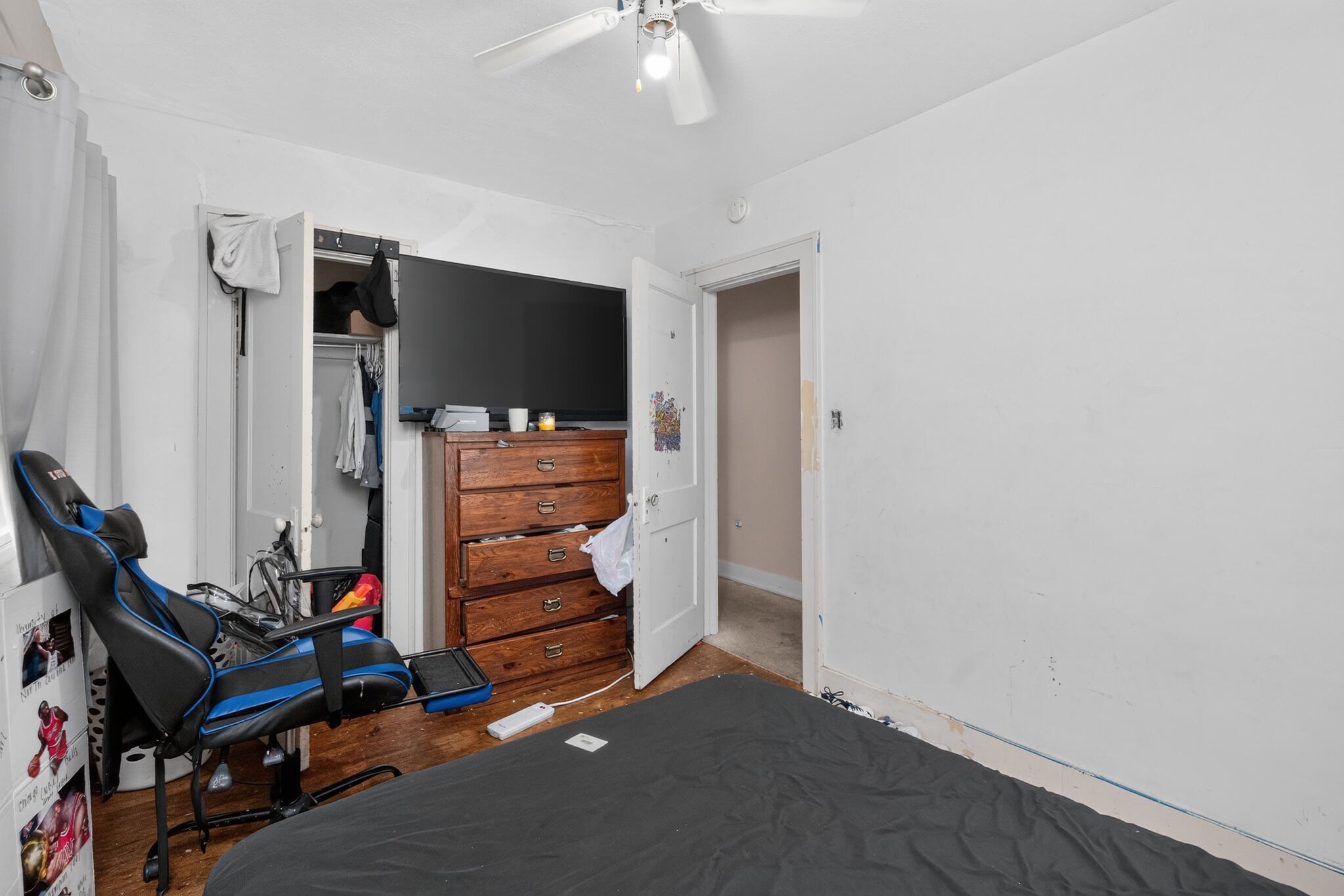 1043 Oakdale Street SE Grand Rapids MI 49507