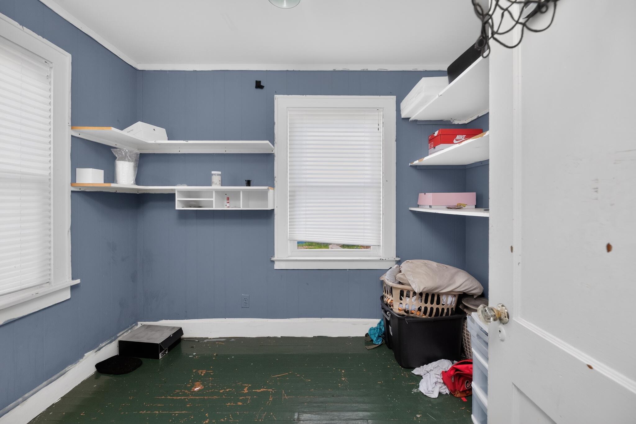 1043 Oakdale Street SE Grand Rapids MI 49507