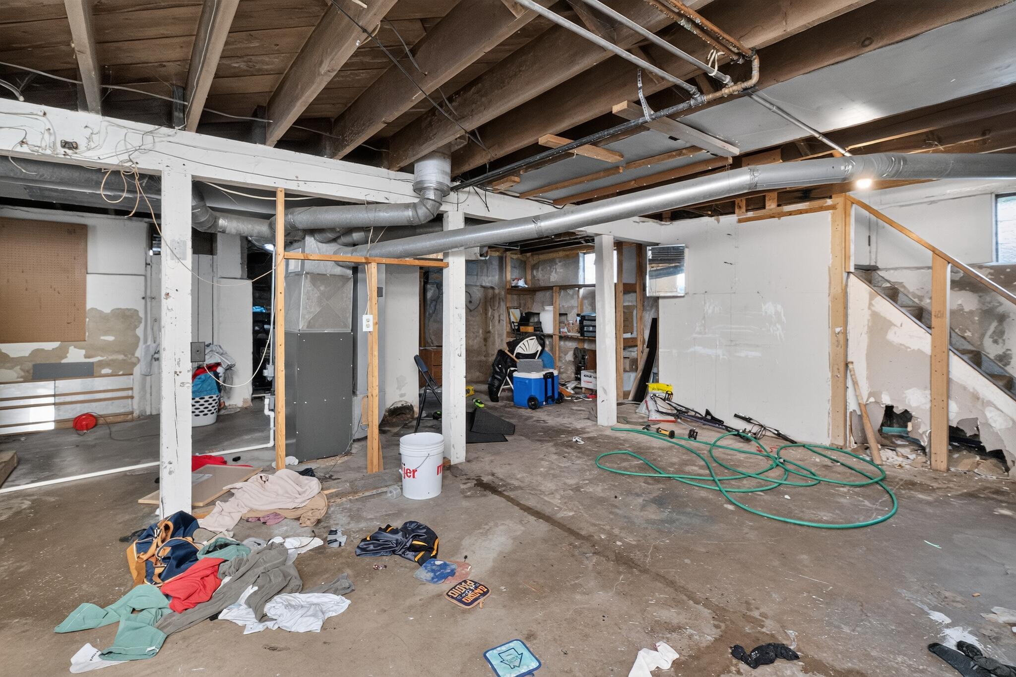 1043 Oakdale Street SE Grand Rapids MI 49507