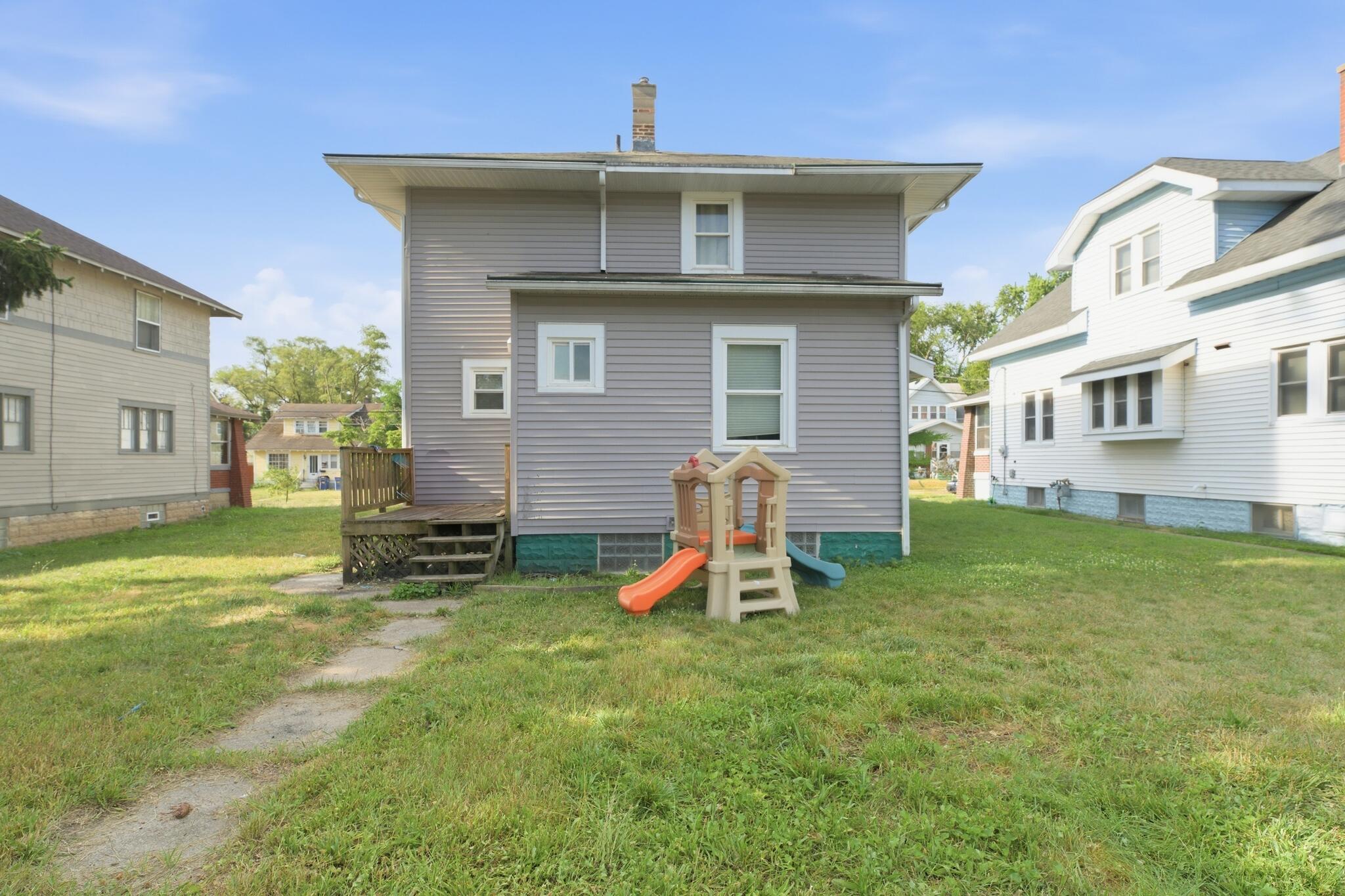 1043 Oakdale Street SE Grand Rapids MI 49507