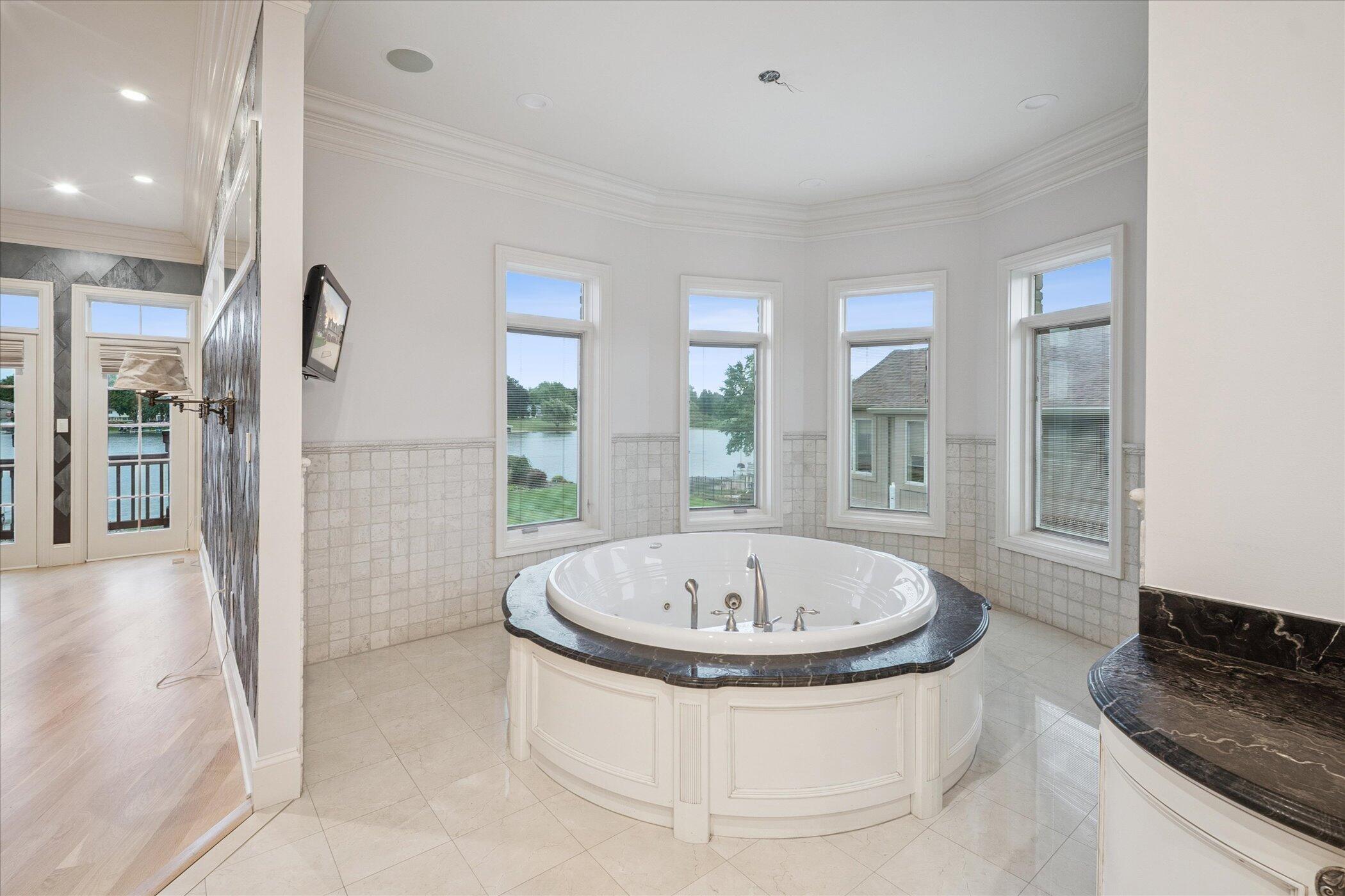 4349 Island View Drive Fenton MI 48430