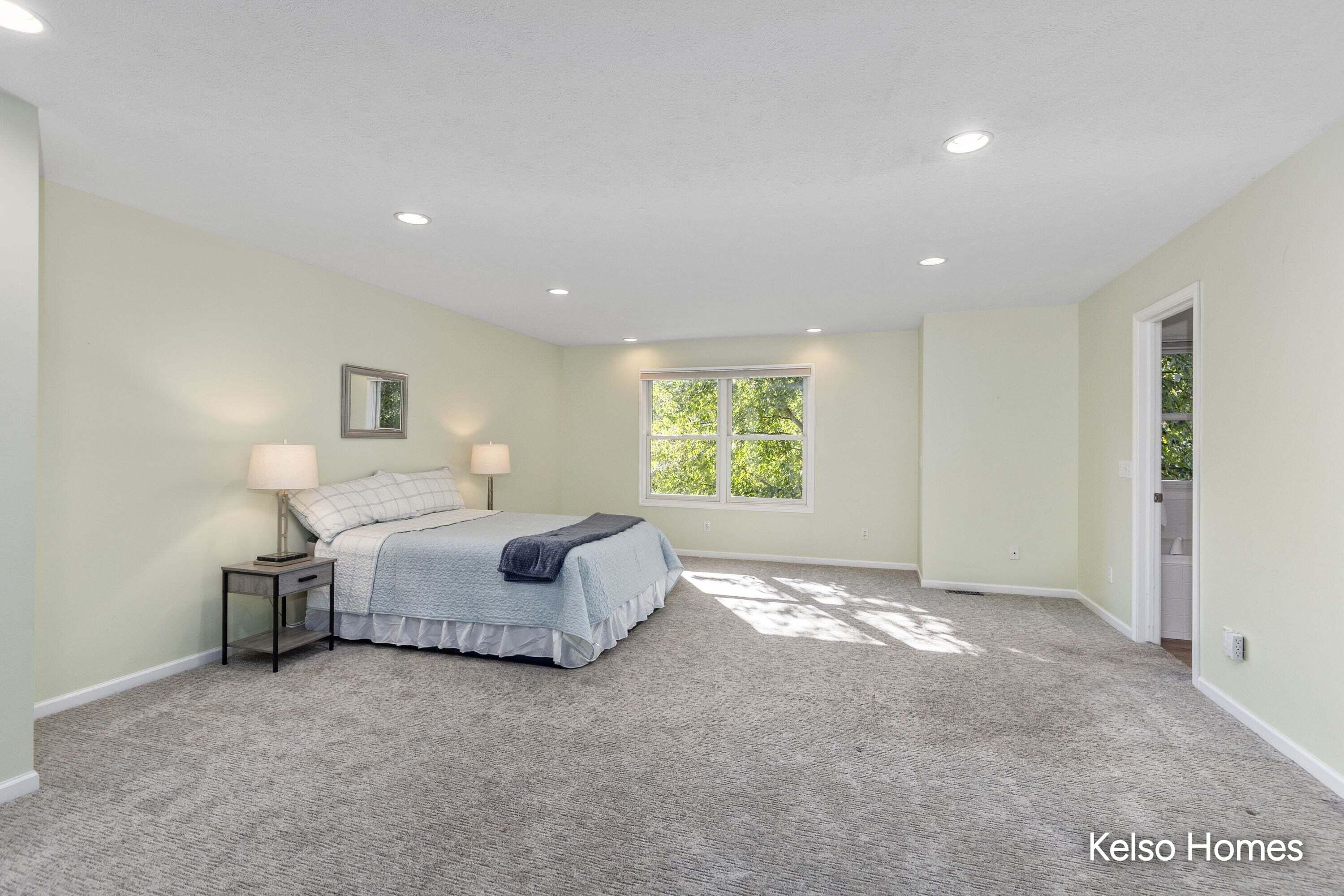 2474 Candlestick Avenue SE Grand Rapids MI 49546