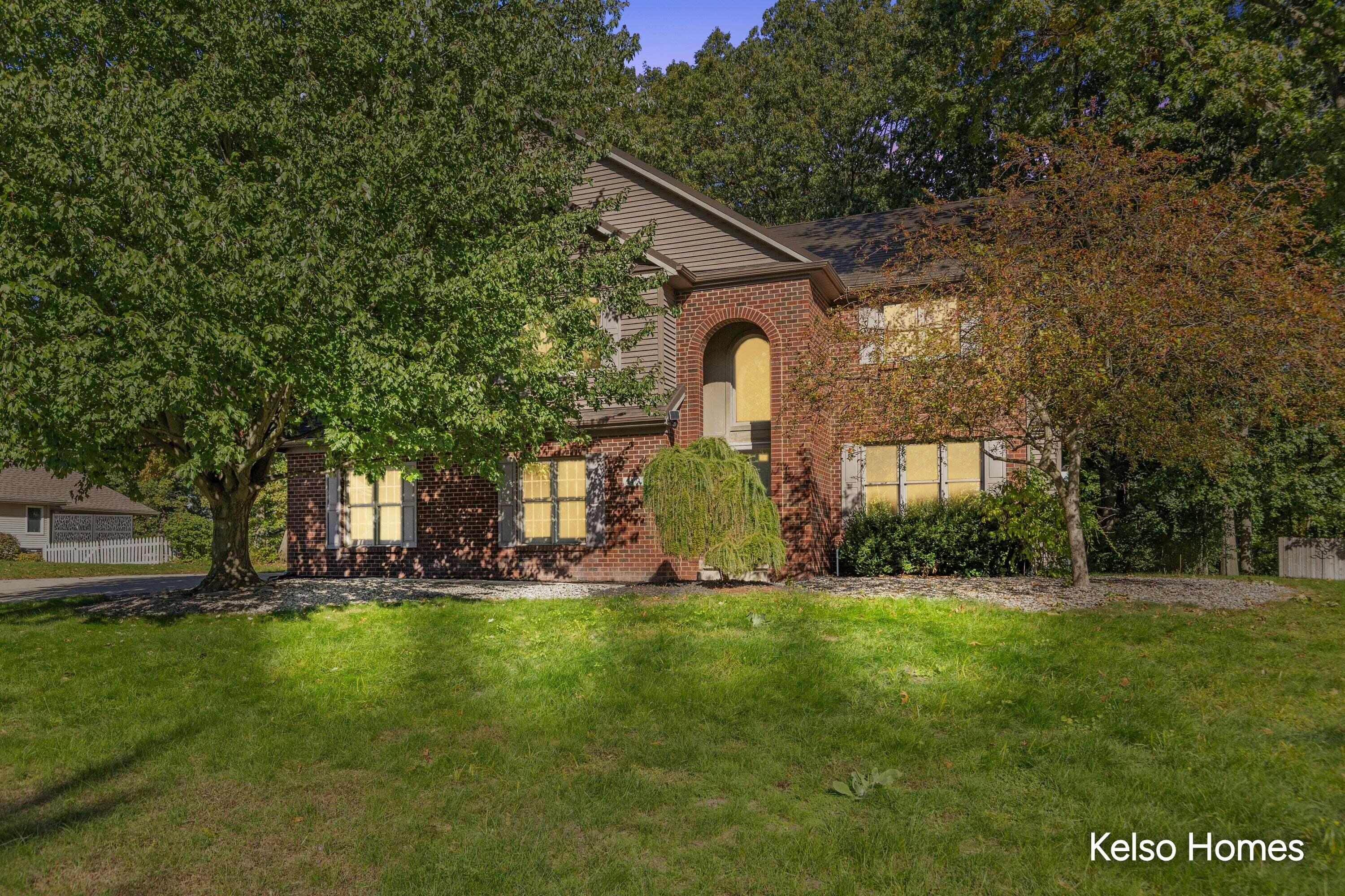 2474 Candlestick Avenue SE Grand Rapids MI 49546