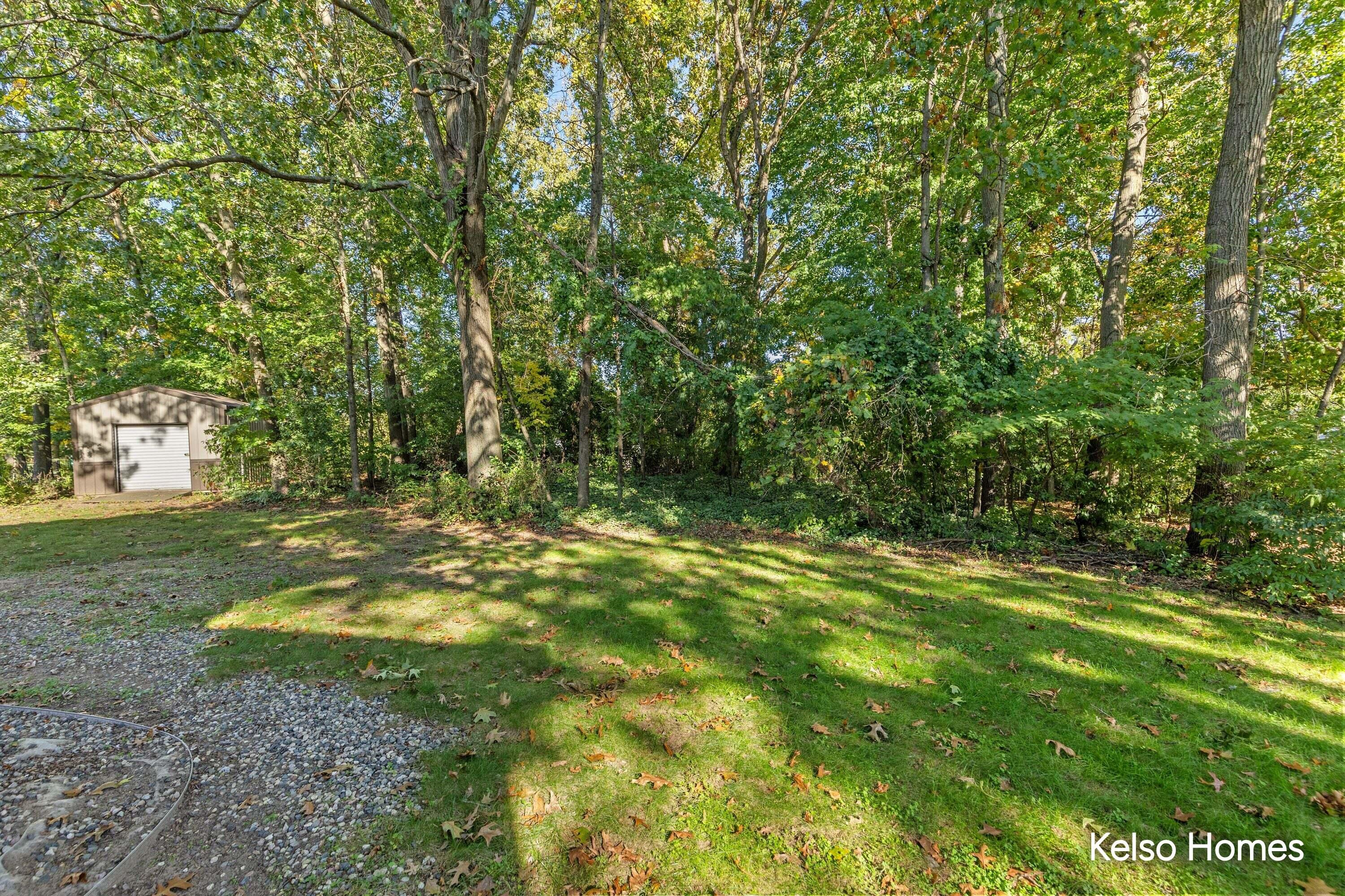 2474 Candlestick Avenue SE Grand Rapids MI 49546